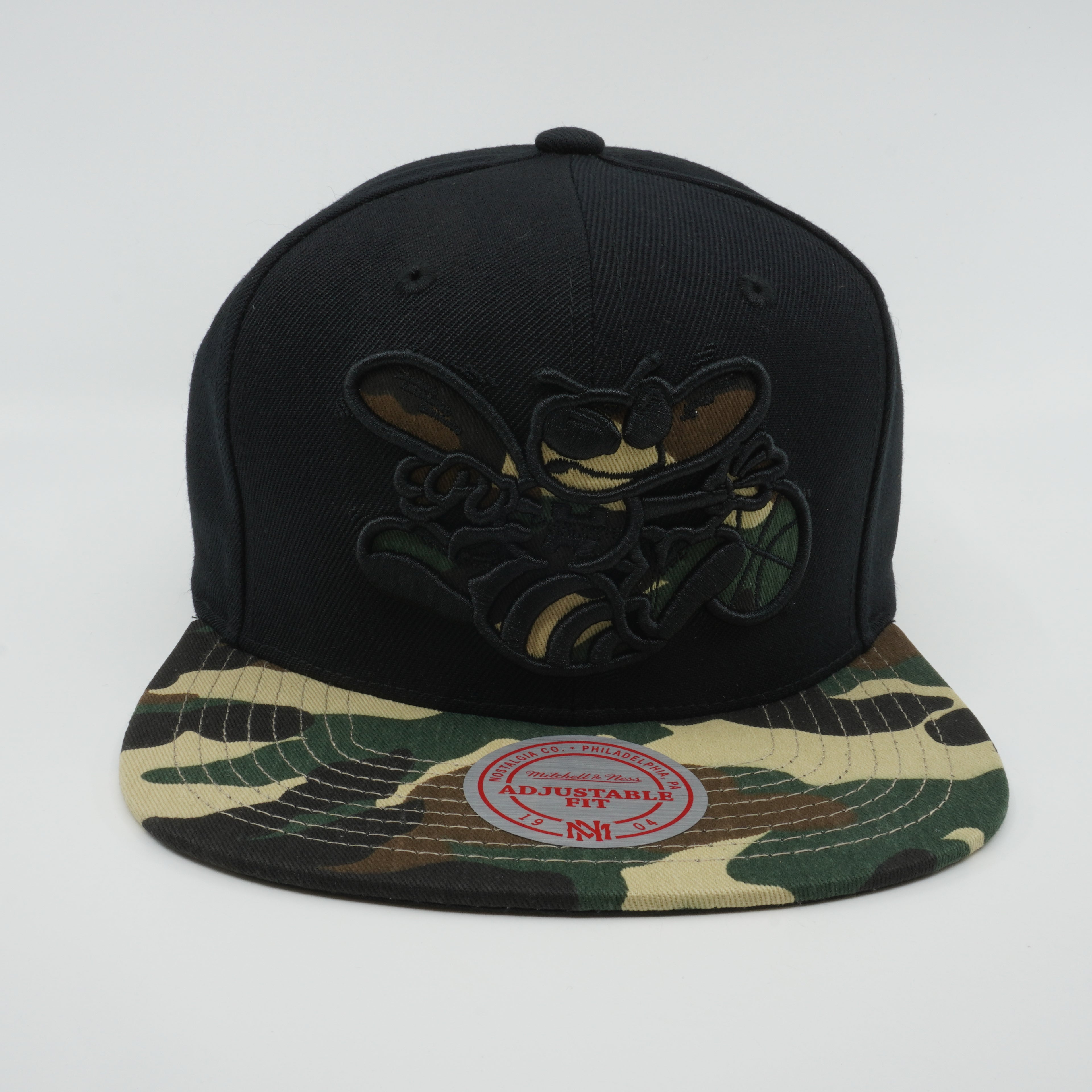MENS MITCHELL & NESS NBA CAMO BILL HORNETS - CAMO WOODLAND