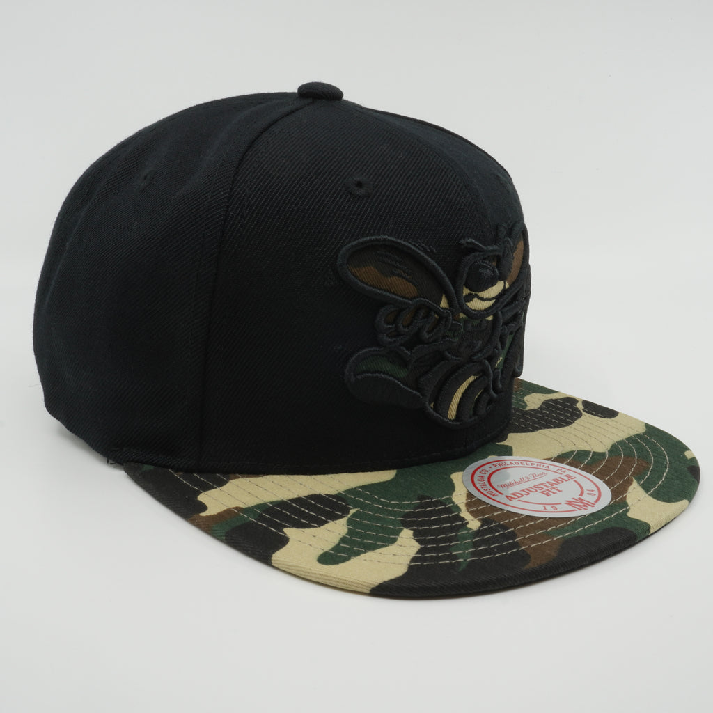 MENS MITCHELL & NESS NBA CAMO BILL HORNETS - CAMO WOODLAND