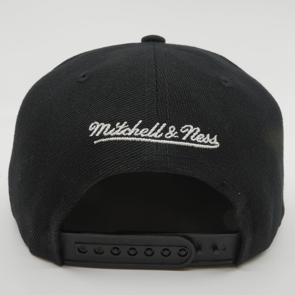 MENS MITCHELL & NESS MLB BIG CHAMP SNAPBACK WHITE SOX 2005 - BLACK