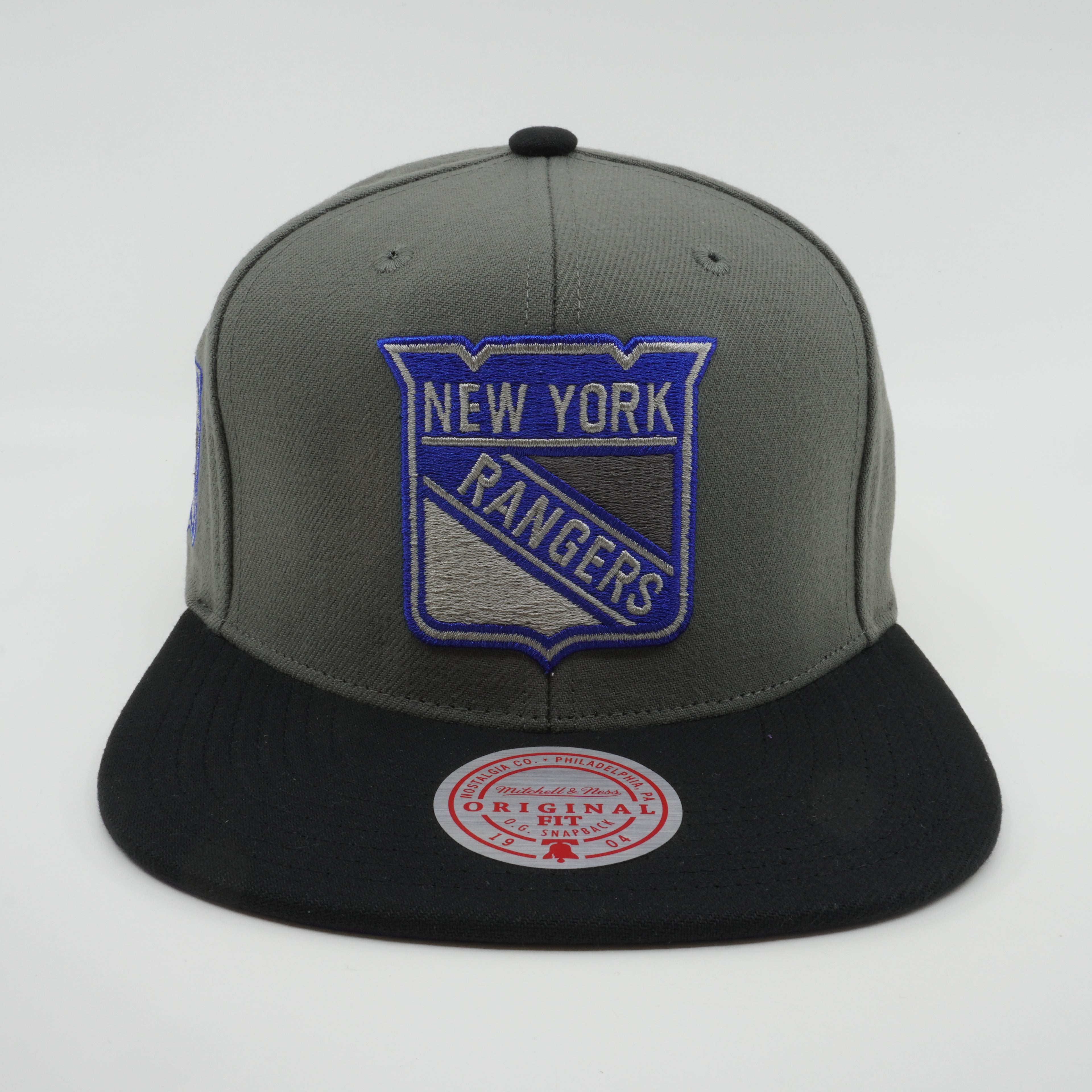 MENS MITCHELL & NESS NHL STORM FRONT SNAPBACK RANGERS - GREY