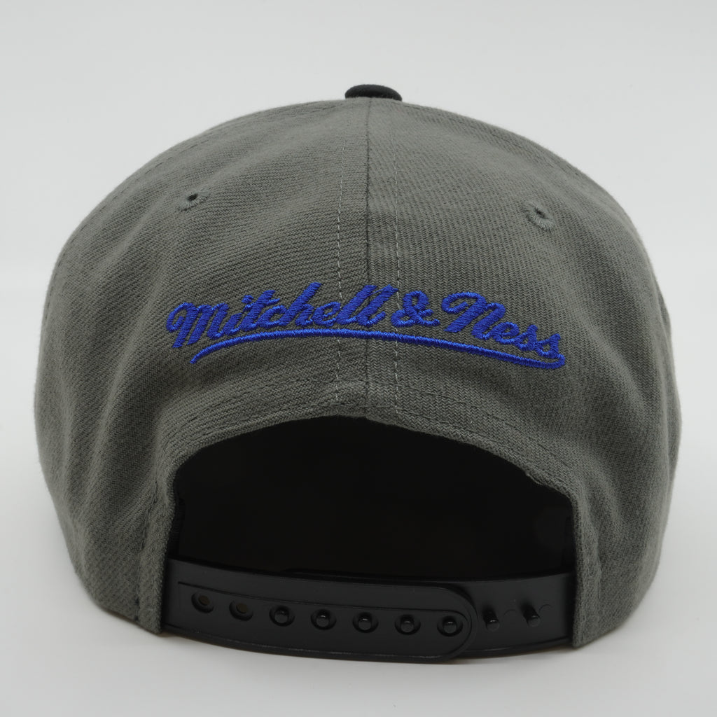 MENS MITCHELL & NESS NHL STORM FRONT SNAPBACK RANGERS - GREY