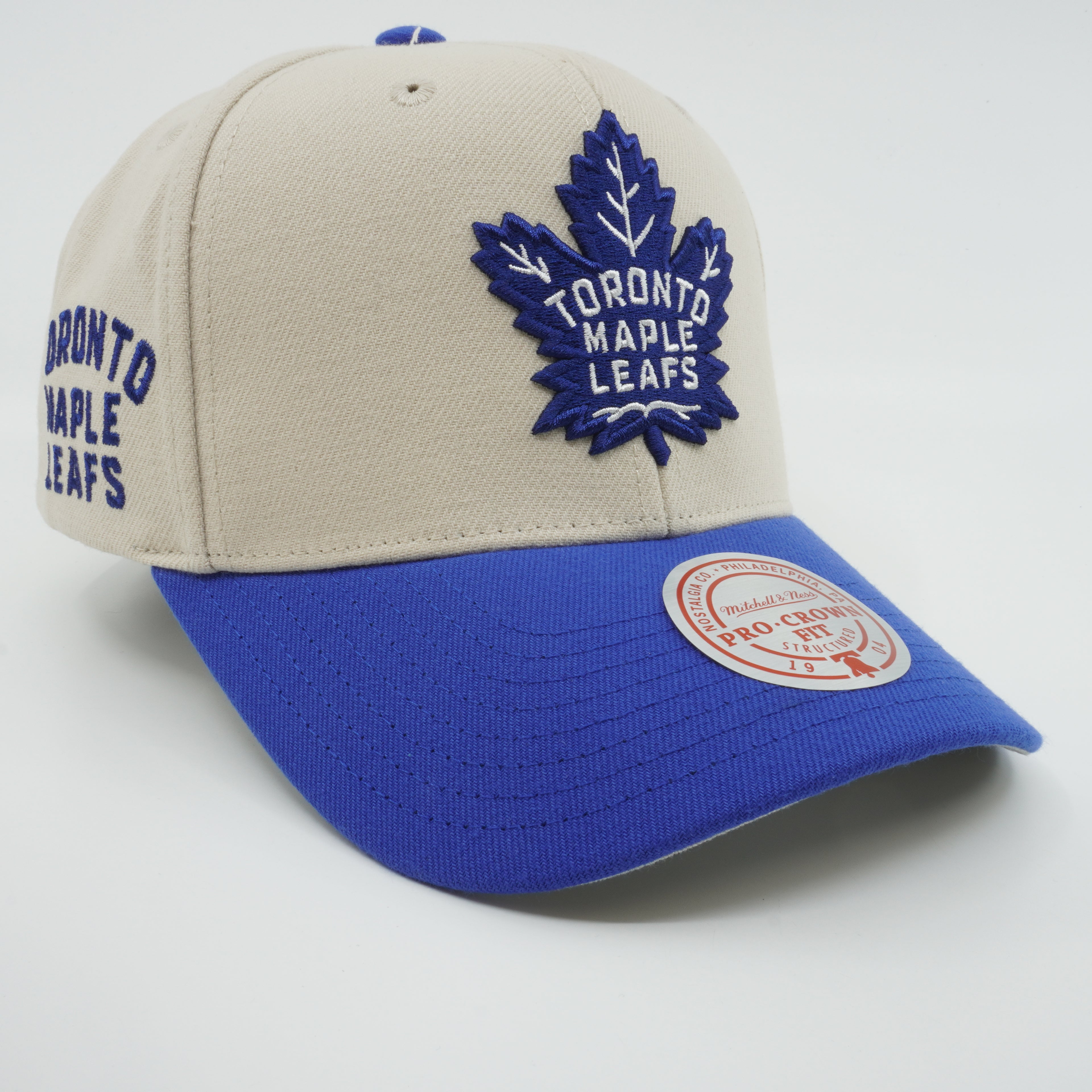 MENS MITCHELL & NESS NHL GAME ON PRO SNAPBACK MAPLE LEAFS - OFF WHITE