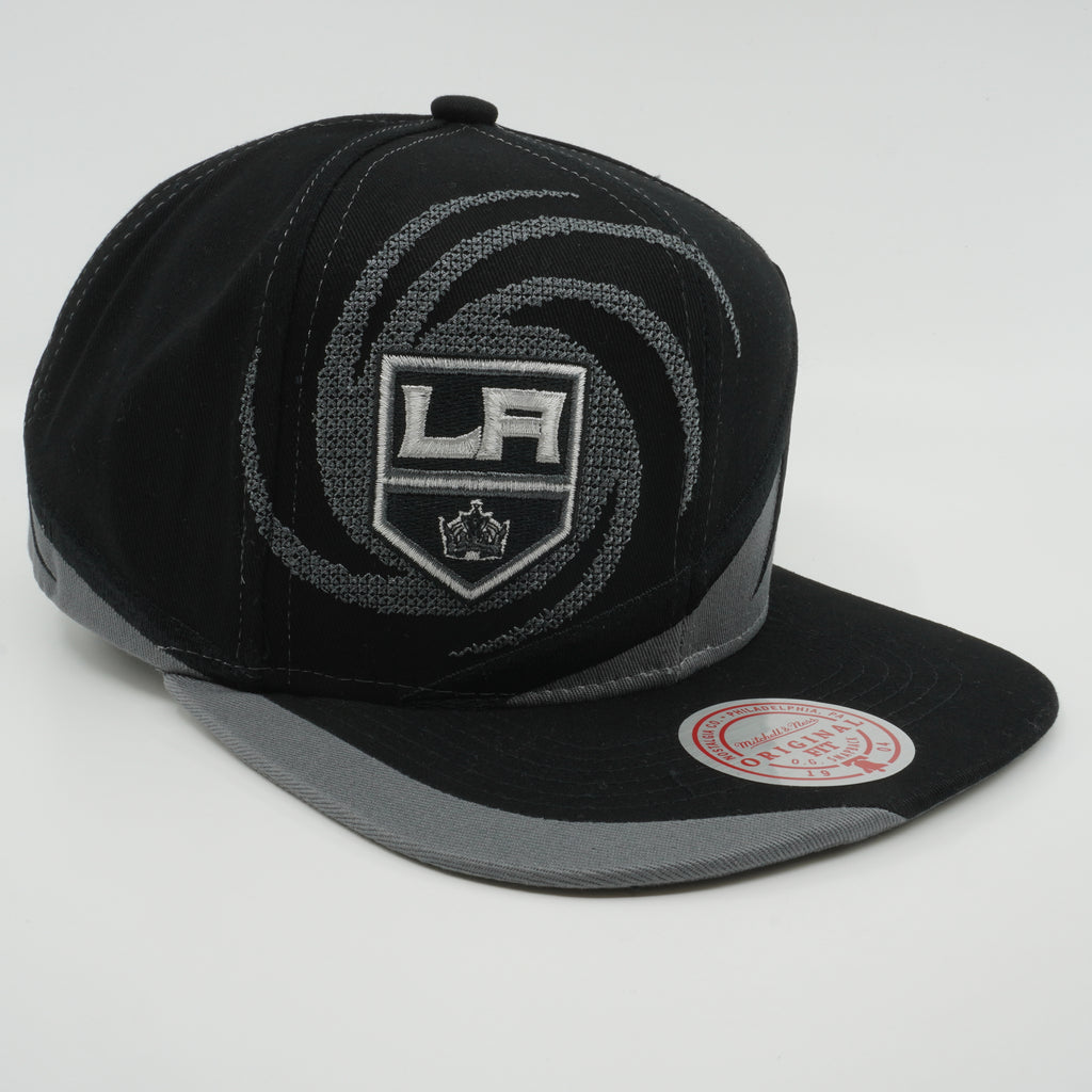 MENS MITCHELL & NESS NHL SPIRAL DEADSTOCK SNAPBACK KINGS - BLACK-GREY