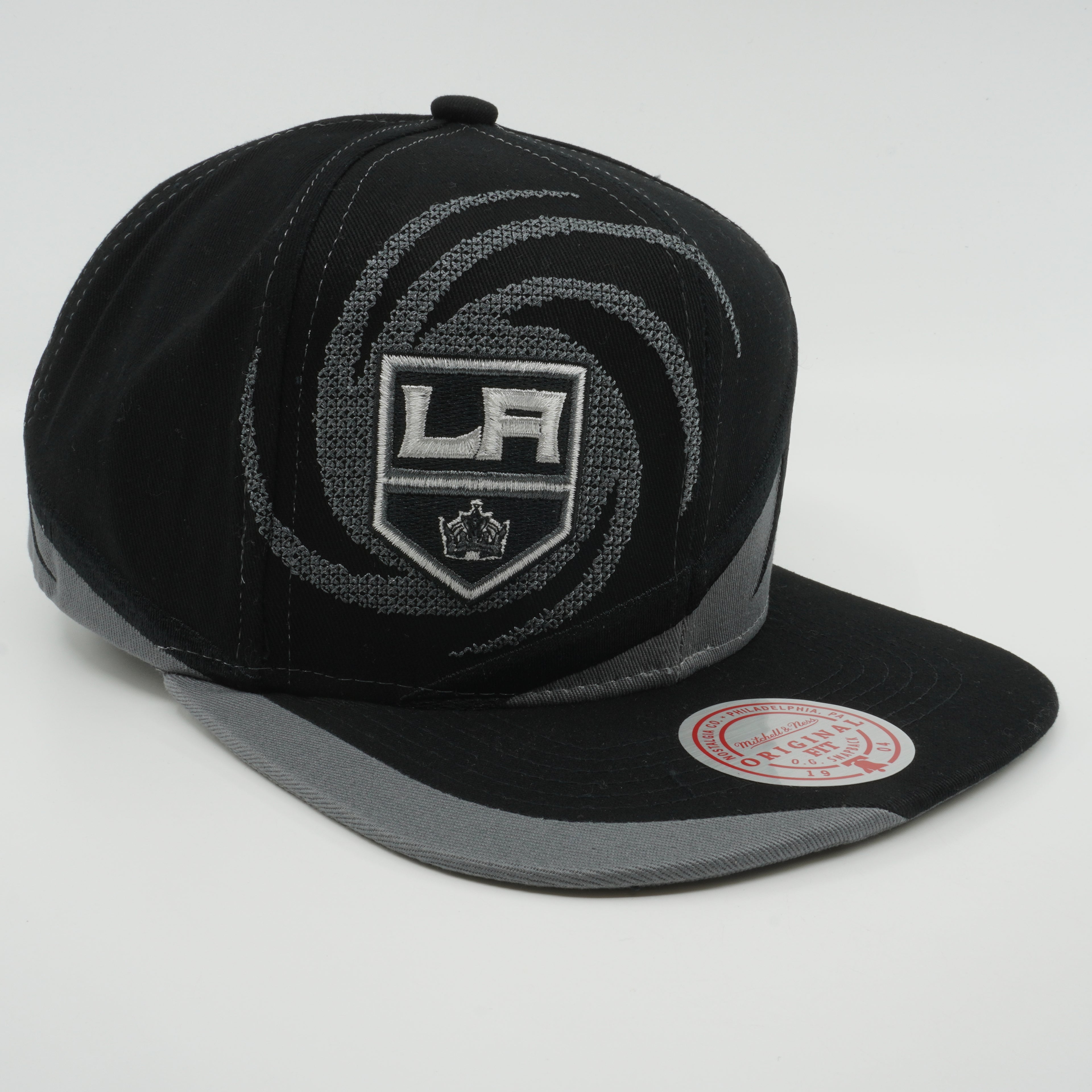 MENS MITCHELL & NESS NHL SPIRAL DEADSTOCK SNAPBACK KINGS - BLACK-GREY