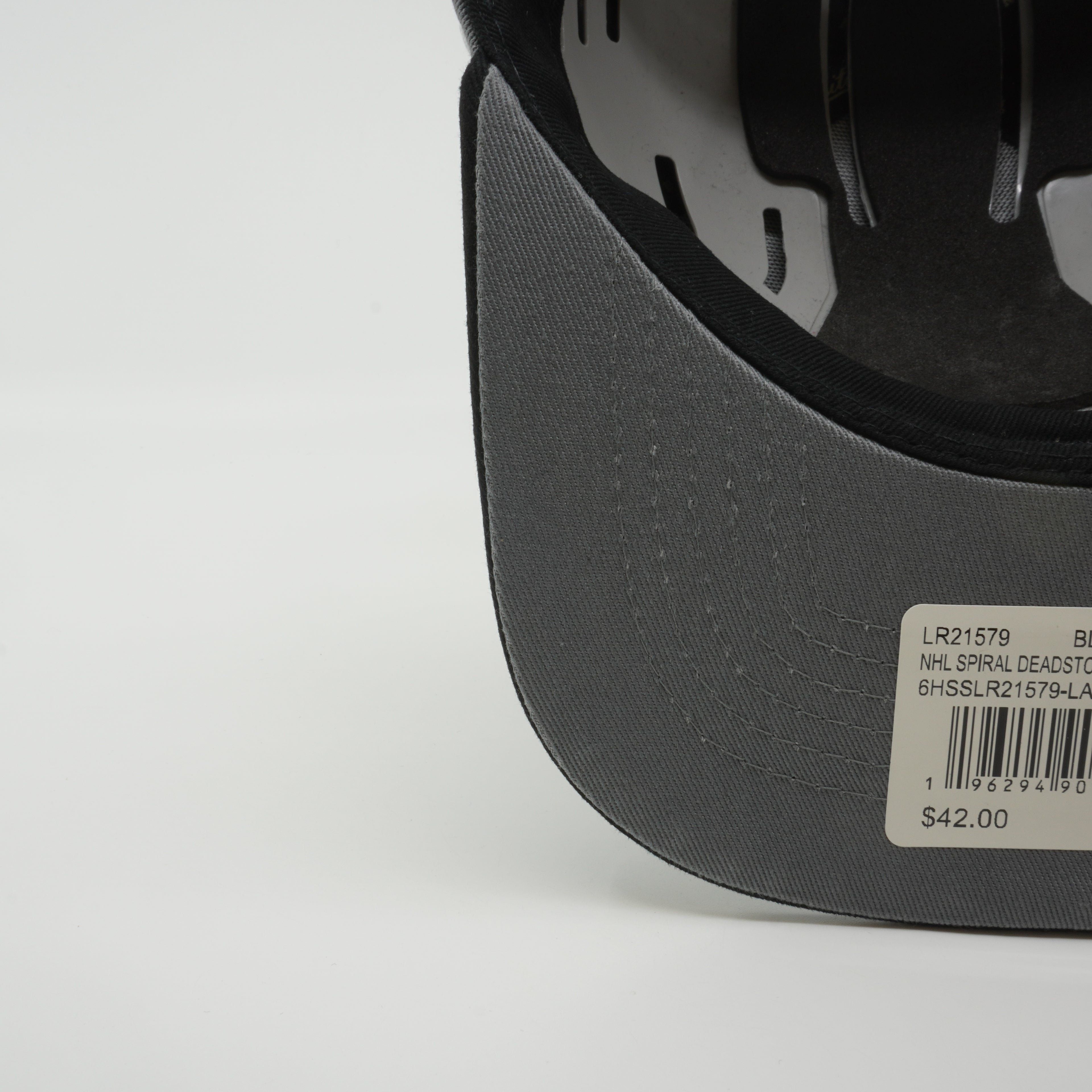 MENS MITCHELL & NESS NHL SPIRAL DEADSTOCK SNAPBACK KINGS - BLACK-GREY