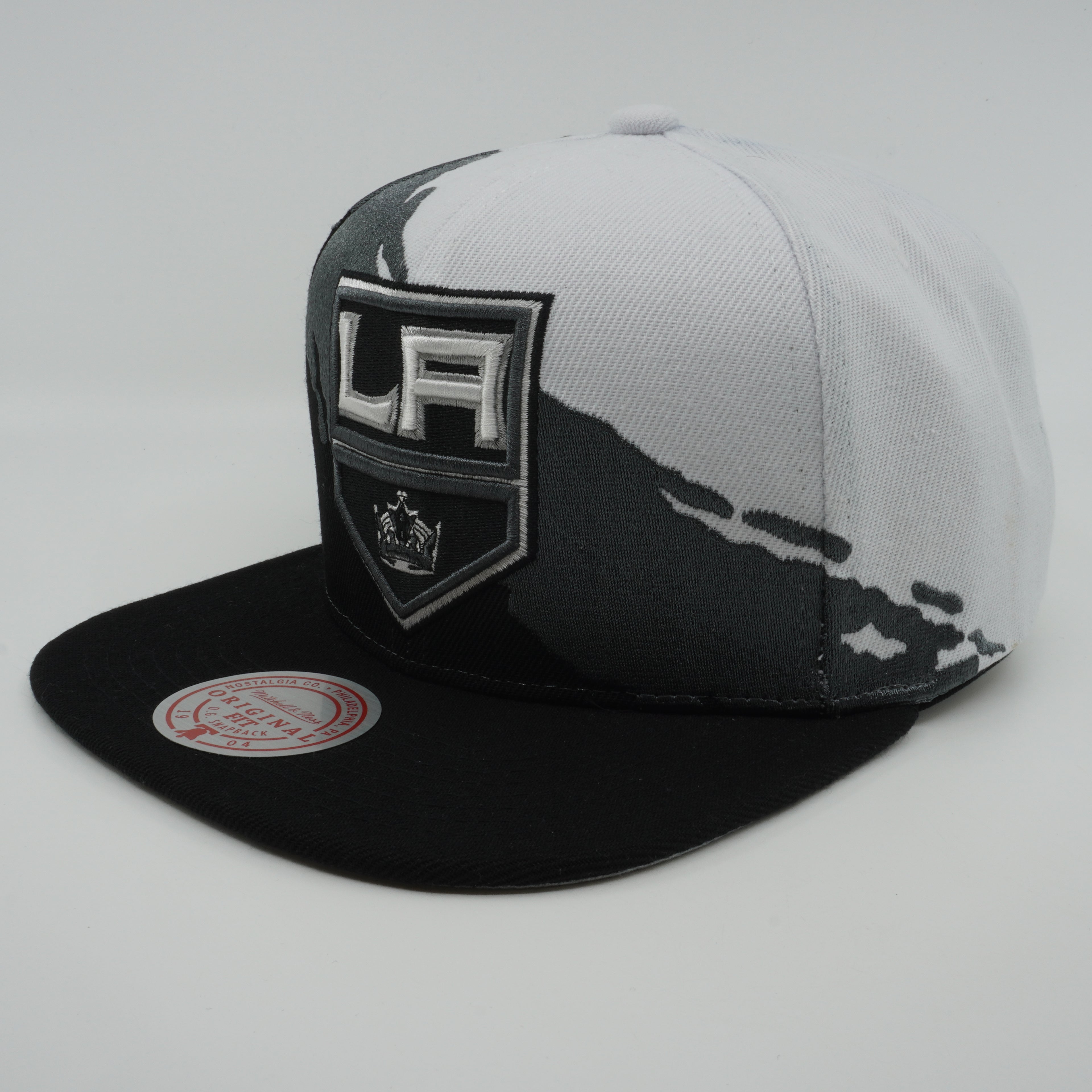 MENS MITCHELL & NESS NHL PAINTBRUSH SNAPBACK KINGS - BLACK-WHITE