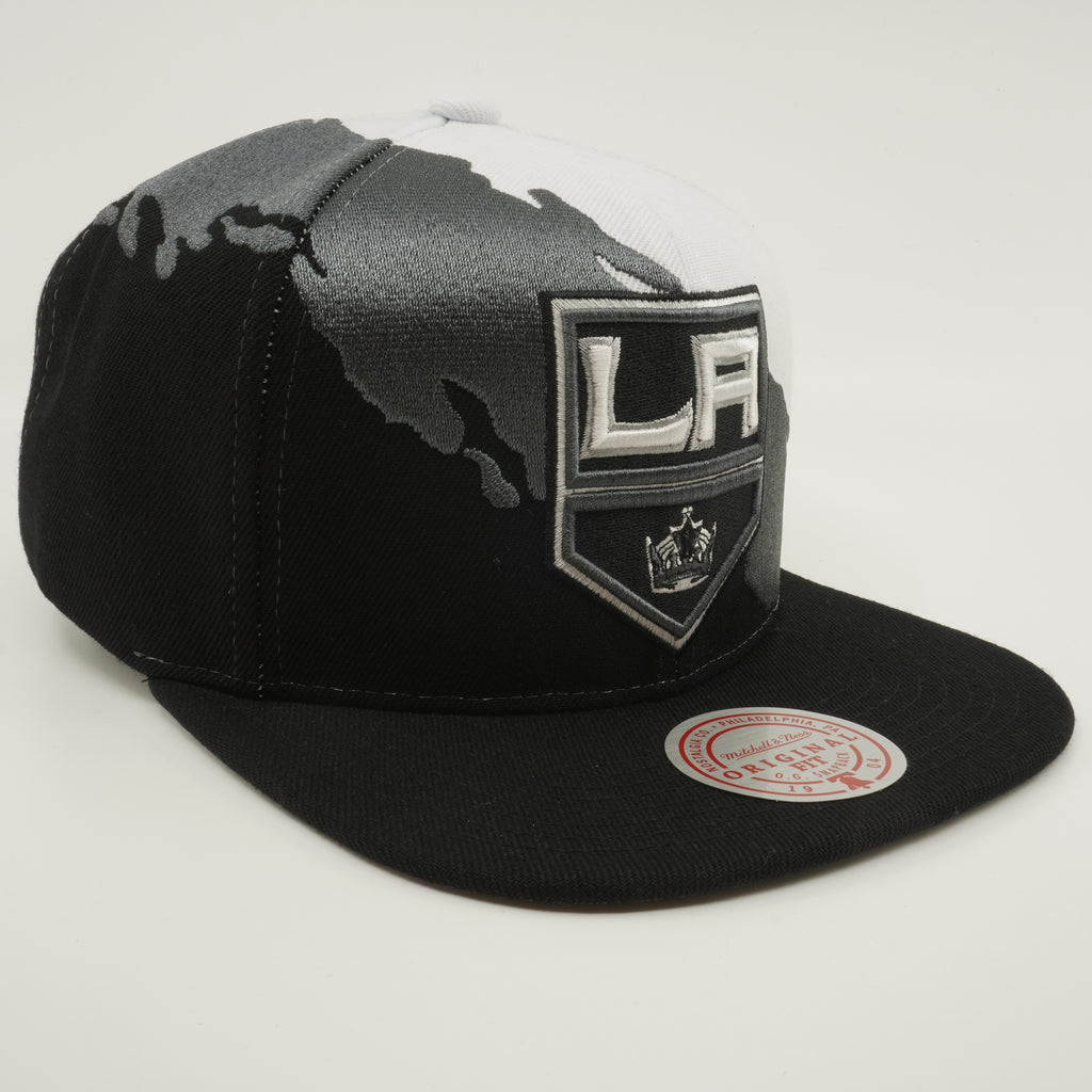 MENS MITCHELL & NESS NHL PAINTBRUSH SNAPBACK KINGS - BLACK-WHITE
