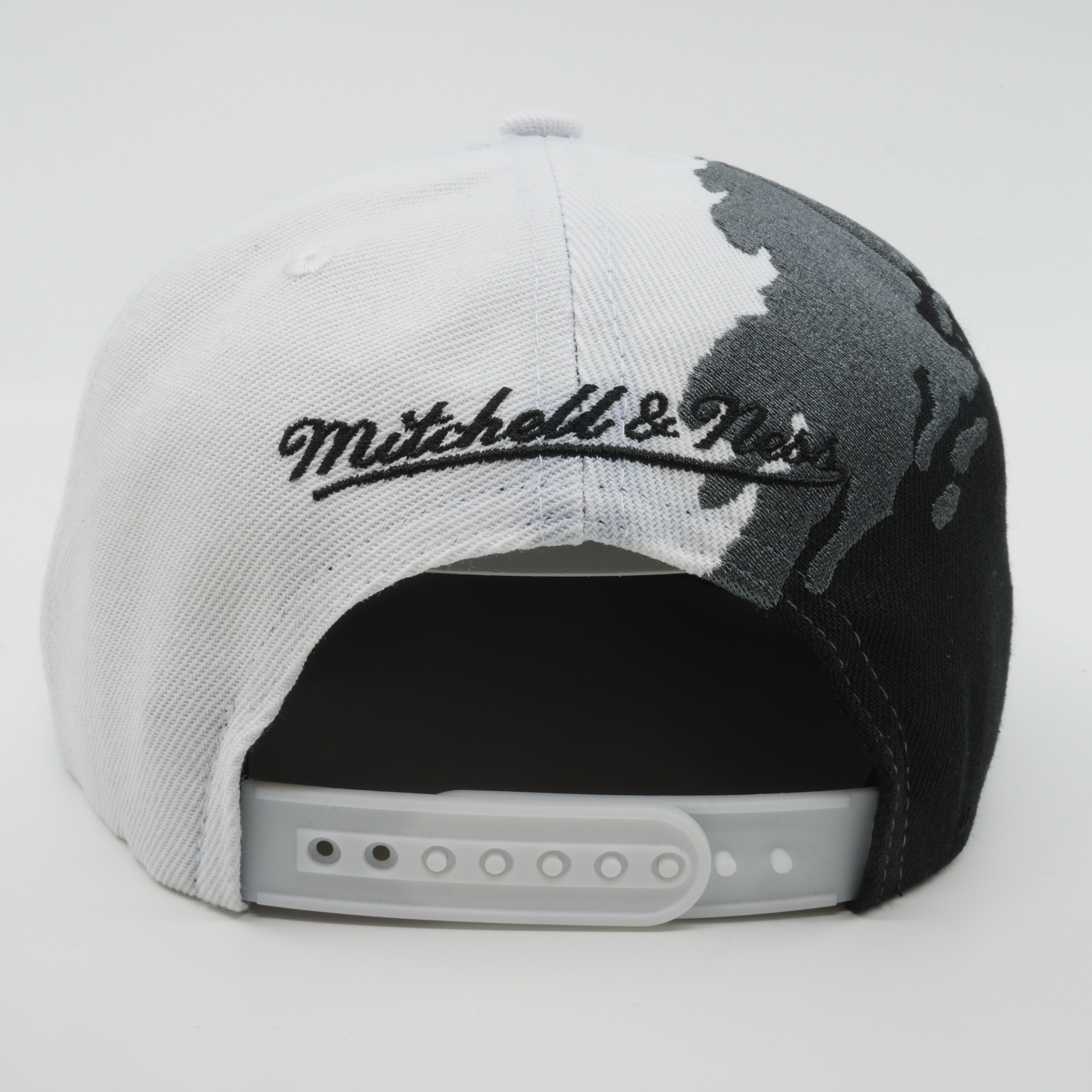 MENS MITCHELL & NESS NHL PAINTBRUSH SNAPBACK KINGS - BLACK-WHITE