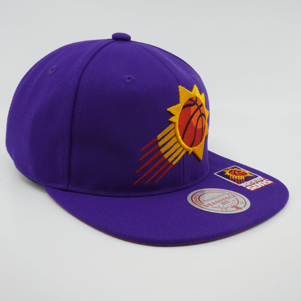 MENS MITCHELL & NESS NBA DEAD REMIX DEADSTOCK SNAPBACK HWC SUNS - PURPLE
