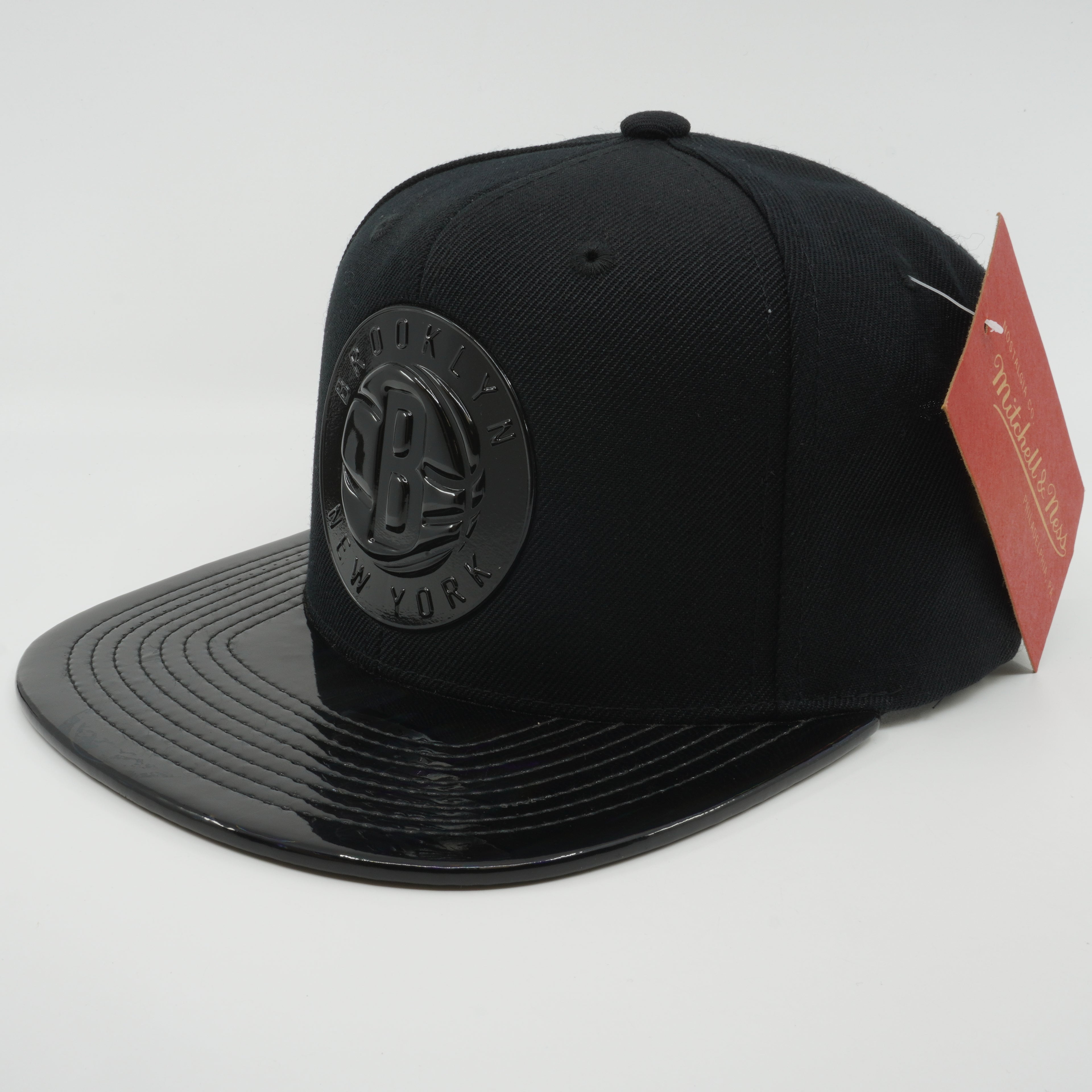 MENS MITCHELL & NESS NBA THREE ONE BLACK SNAPBACK NETS - BLACK