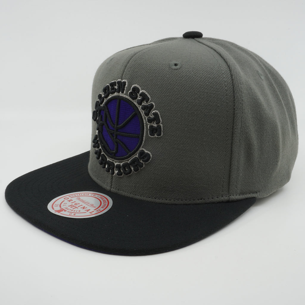 MENS MITCHELL & NESS NBA STORM FRONT SNAPBACK HWC WARRIORS - GREY