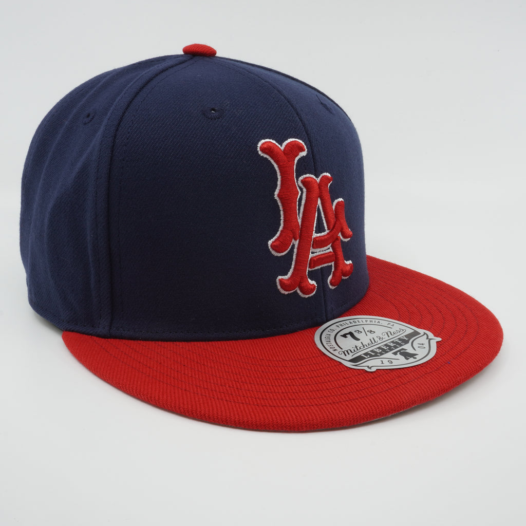 MENS MITCHELL & NESS MLB EVERGREEN FITTED COOP ANGELS - NAVY