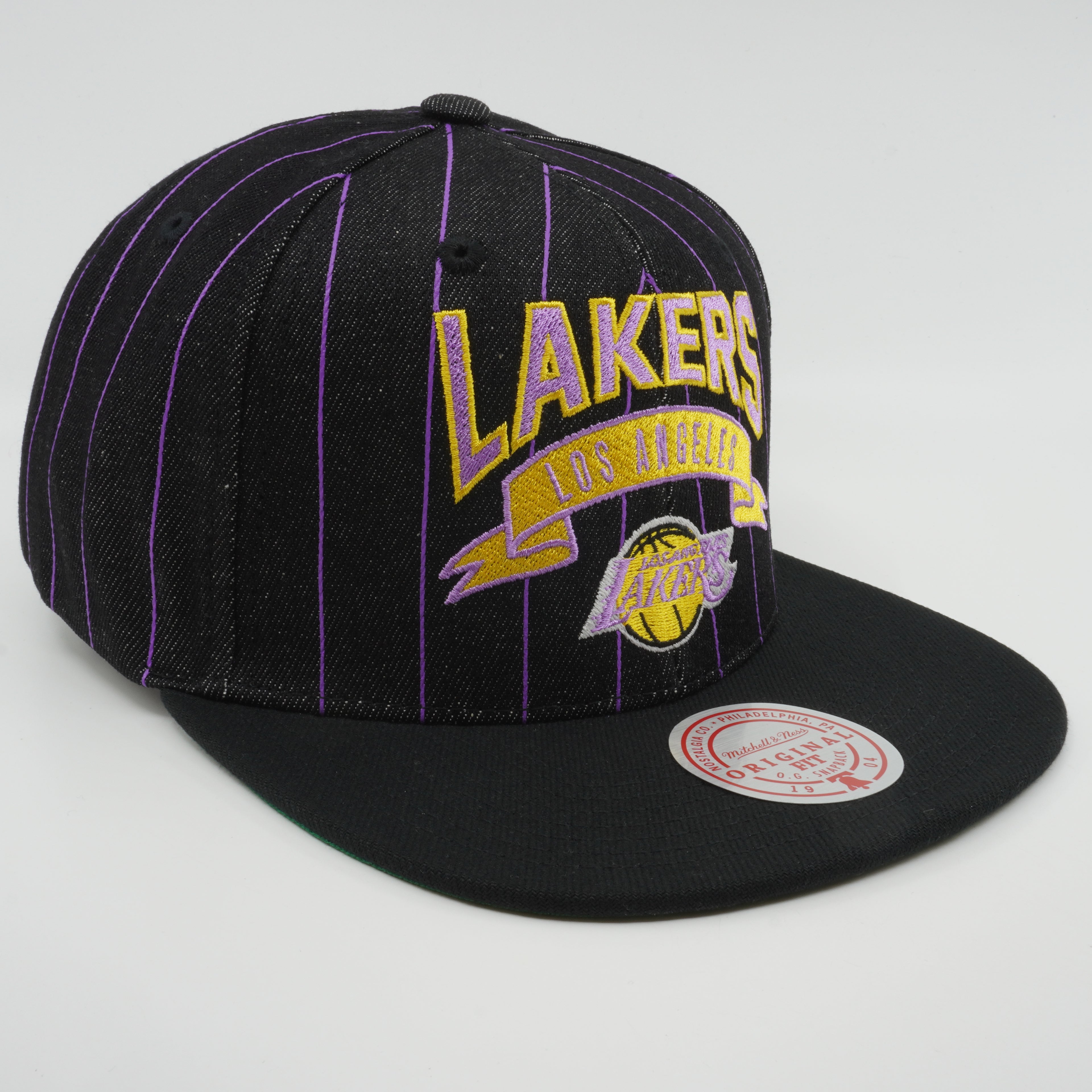 MENS MITCHELL & NESS NBA DEM STRIPES SNAPBACK HWC LAKERS - BLACK