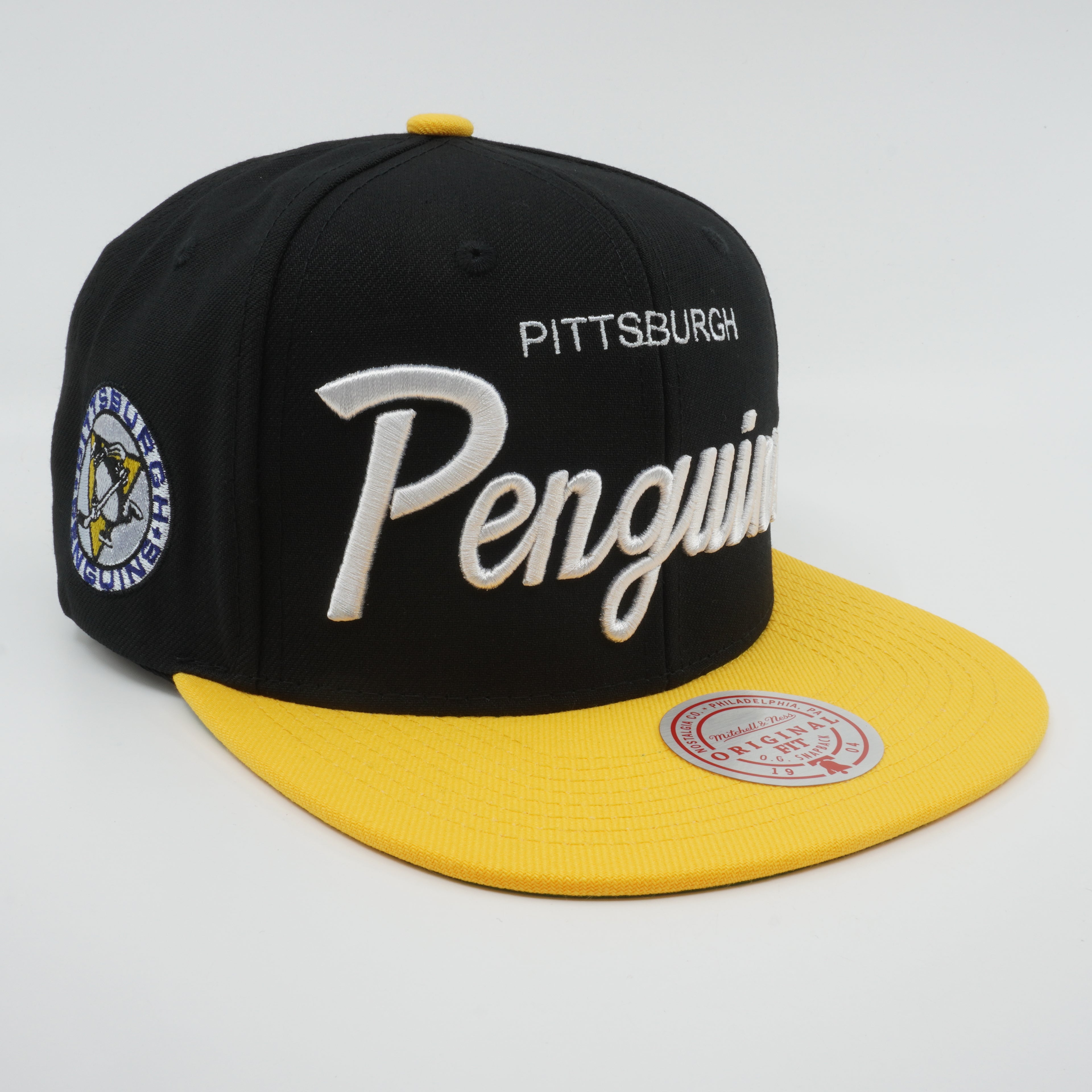 MENS MITCHELL & NESS NHL VINTAGE SCRIPT SNAPBACK PENGUINS - BLACK