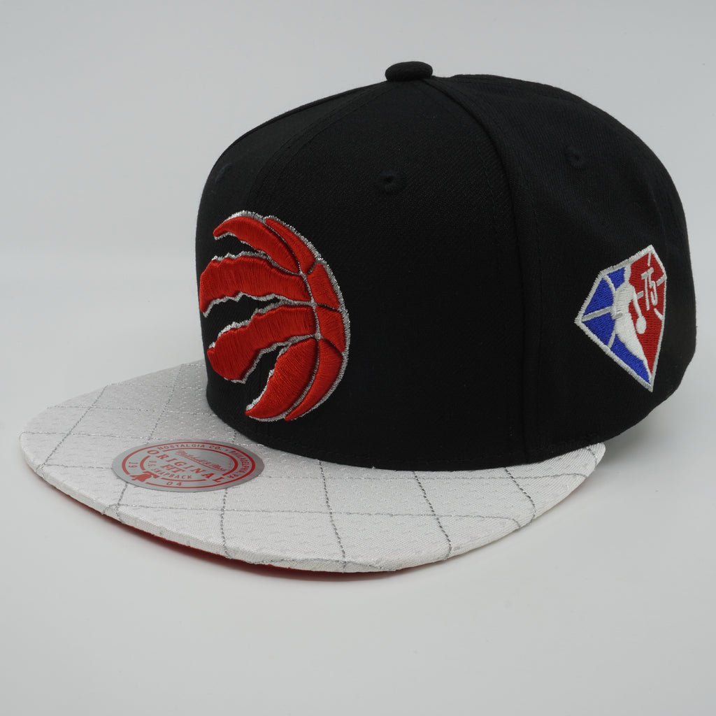 MENS MITCHELL & NESS NBA 75TH PLATINUM SNAPBACK RAPTORS - BLACK