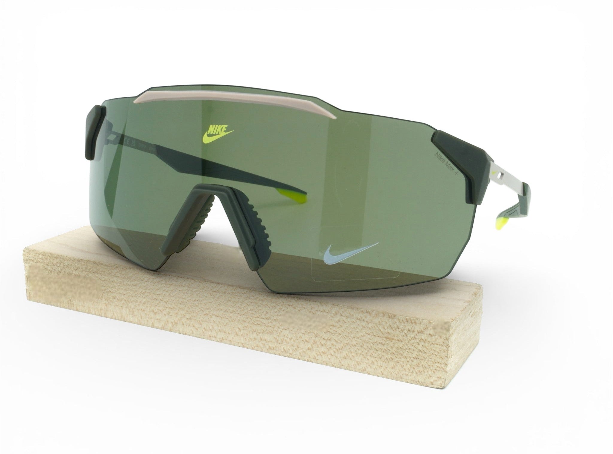 [IB3521X-355] Mens Nike Limitless Shield Sunglasses
