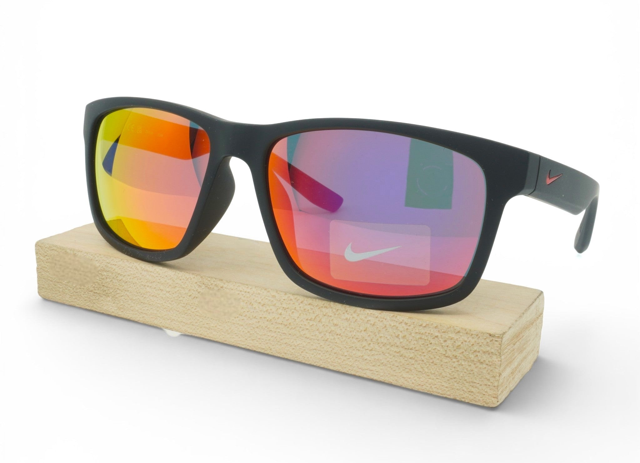 [FQ4677-016] Mens Nike Cruiser Sunglasses