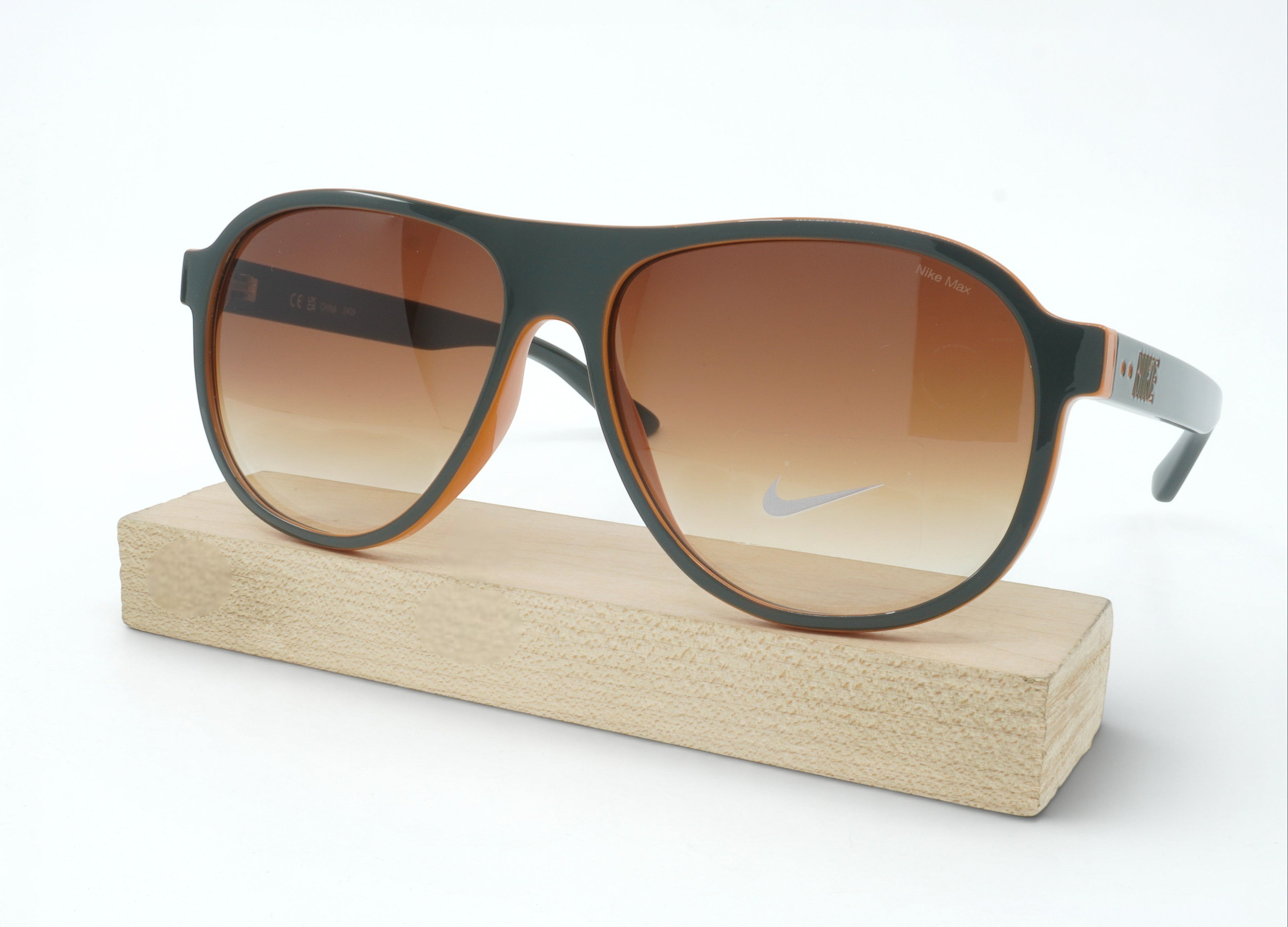 [IB3679X-355] Mens Nike Vintage Icon Sunglasses