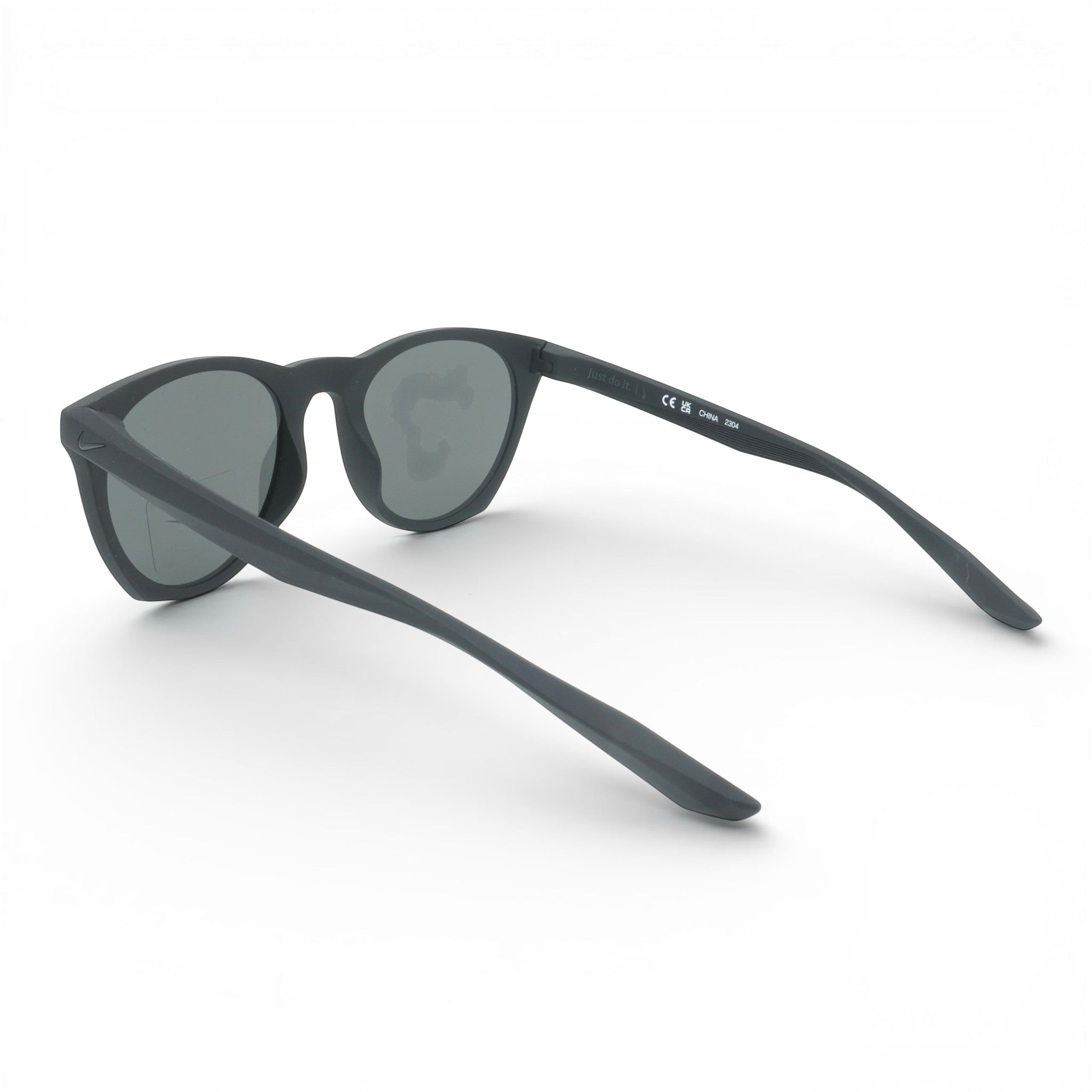 [EV1118-001] Mens Nike Essential Horizon Sunglasses