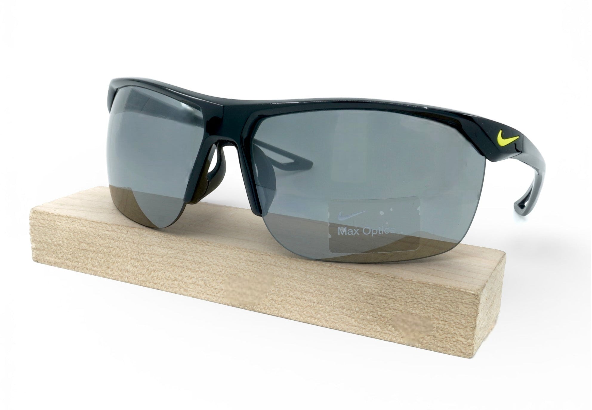 [IF1998X-001] Mens Nike Trainer N Sunglasses