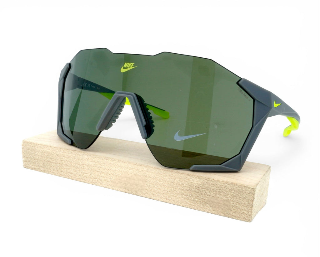 [IB3518X-084] Mens Nike Charged Shield Sunglasses