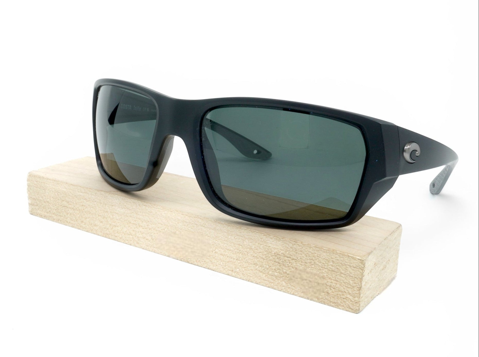 [6S9113-01] Unisex Costa Tailfin Polarized Sunglasses