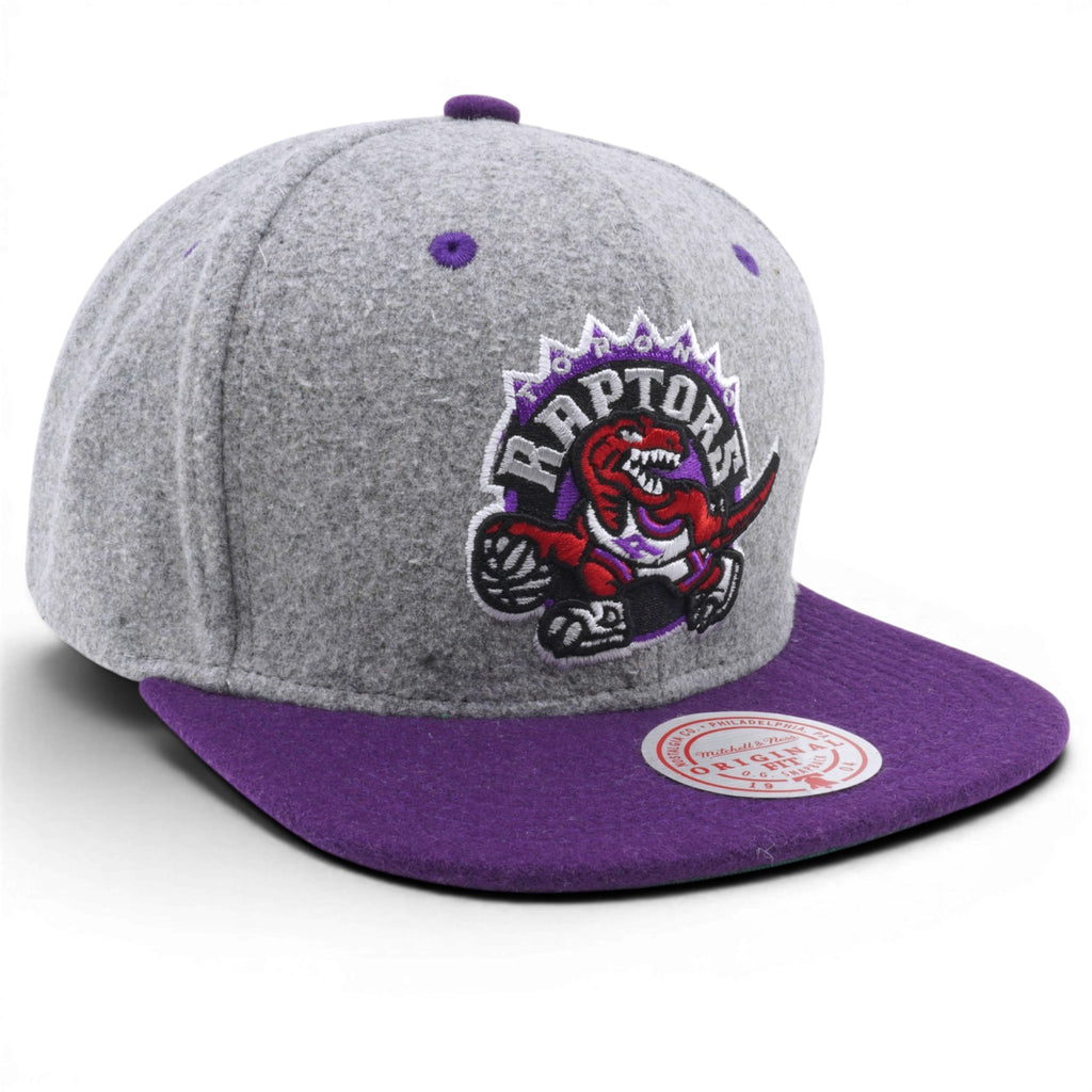 MENS MITCHELL & NESS NBA TORONTO RAPTORS MELTON PATCH HARDWOOD CLASSICS SNAPBACK