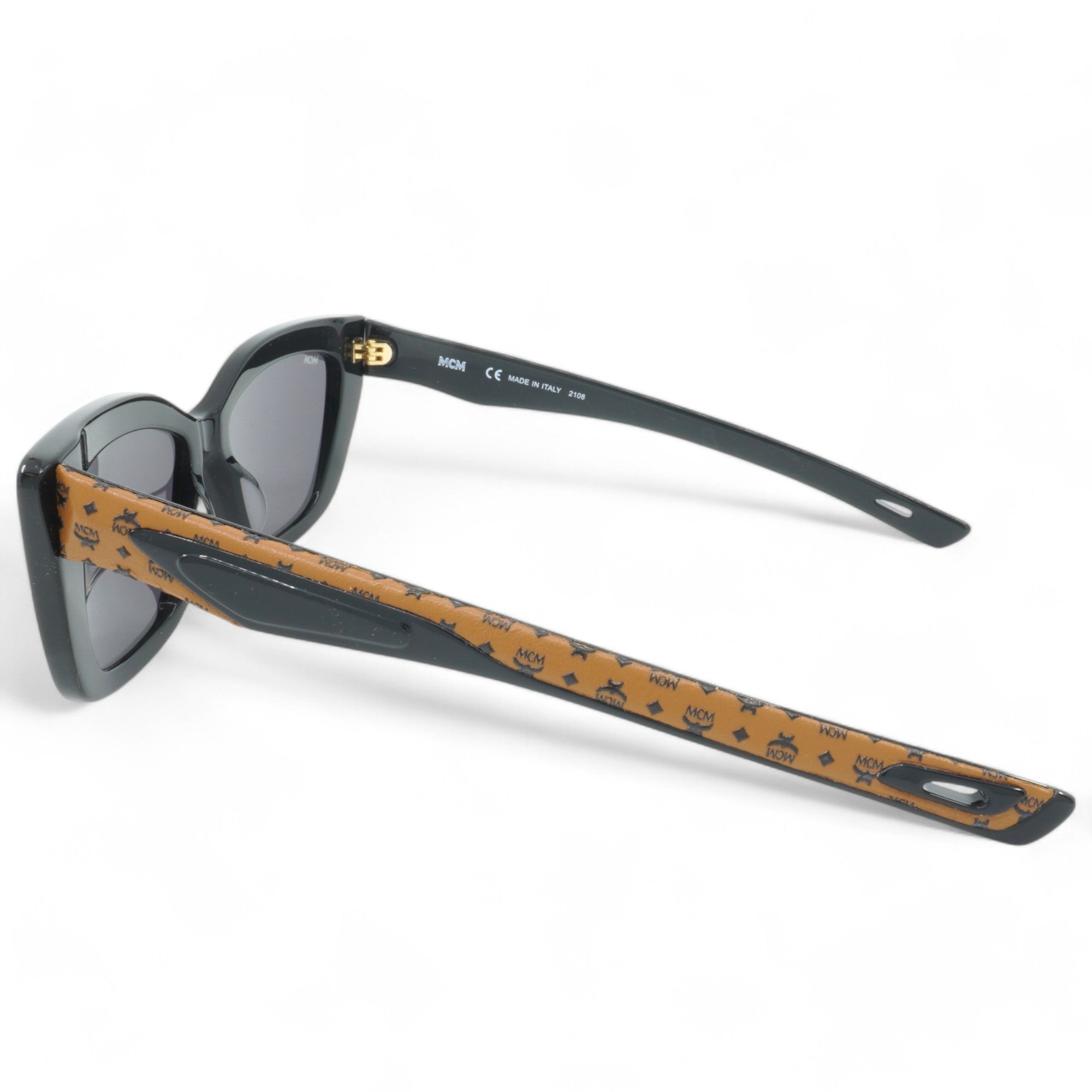 [MCM704SL-003] UNISEX MCM CAT EYE SUNGLASSES