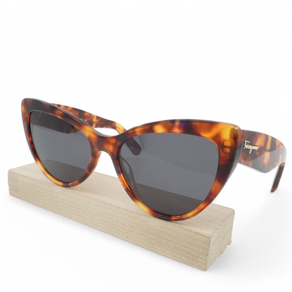 [SF930S-214] UNISEX SALVATORE FERRAGAMO CAT EYE SUNGLASSES