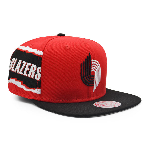 MENS MITCHELL & NESS NBA JUMBOTRON SNAPBACK HWC TRAIL BLAZERS - RED-BLACK
