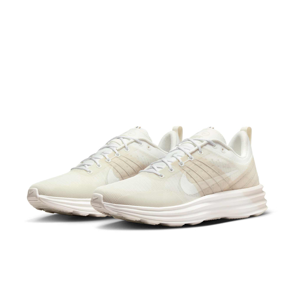 [DV2440-100] MENS NIKE LUNAR ROAM