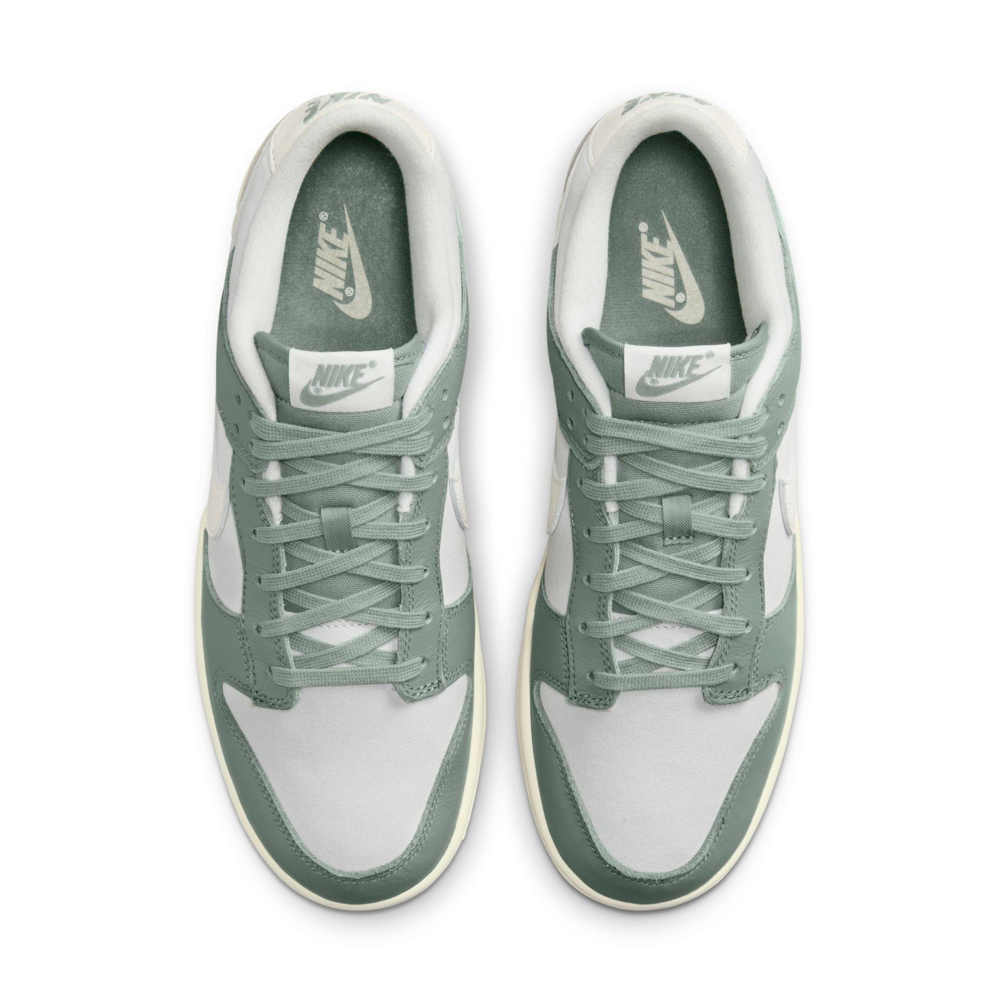 [DV7212-300] Mens Nike DUNK LOW 'MICA GREEN'