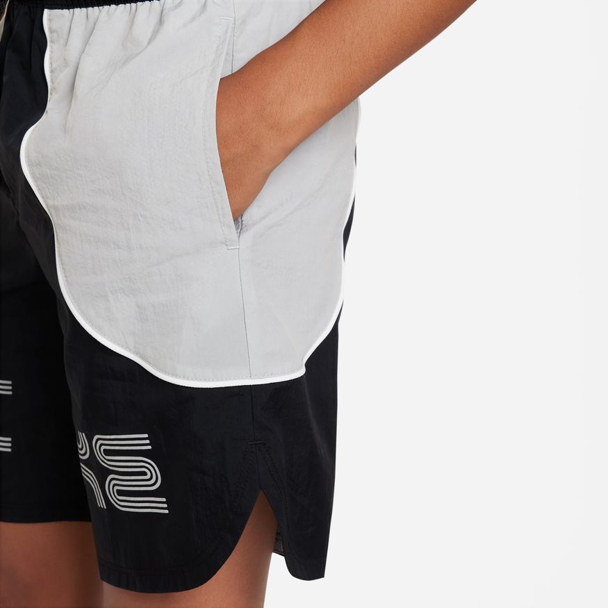 [DX5099-060] YOUTH NIKE SPORTSWEAR WOVEN SHORTS