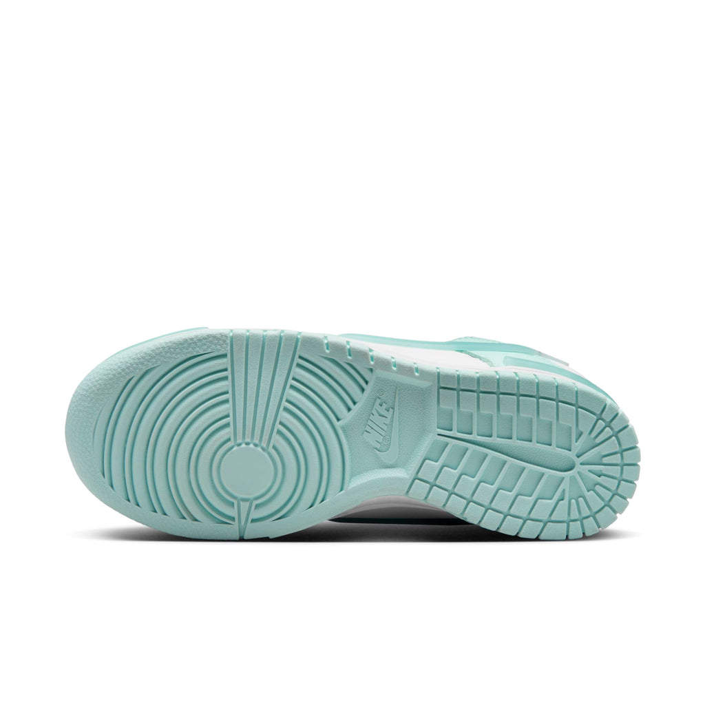 [DZ2794-101] Womens Nike DUNK LOW TWIST