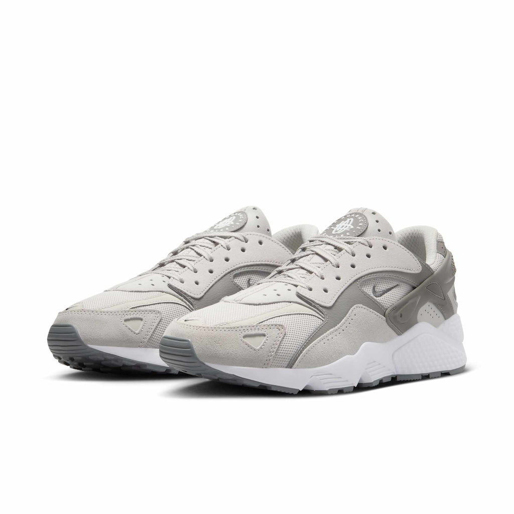 [DZ3306-004] MENS NIKE AIR HUARACHE RUNNER