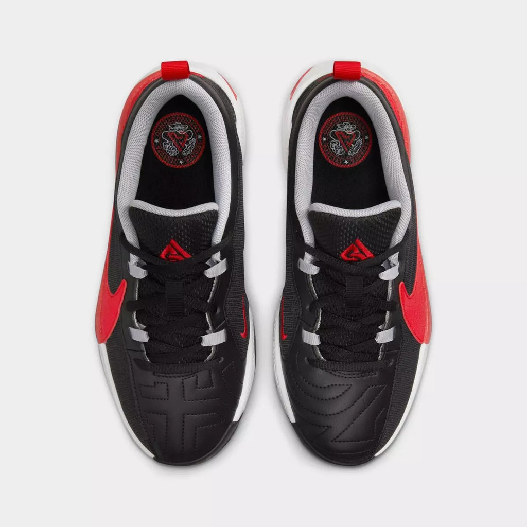 DZ4486-004 Finish Line 5