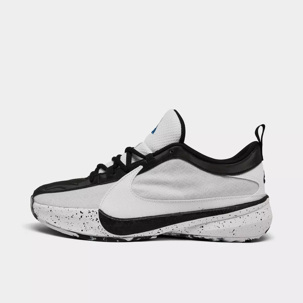 DZ4486-100 Finish Line 1