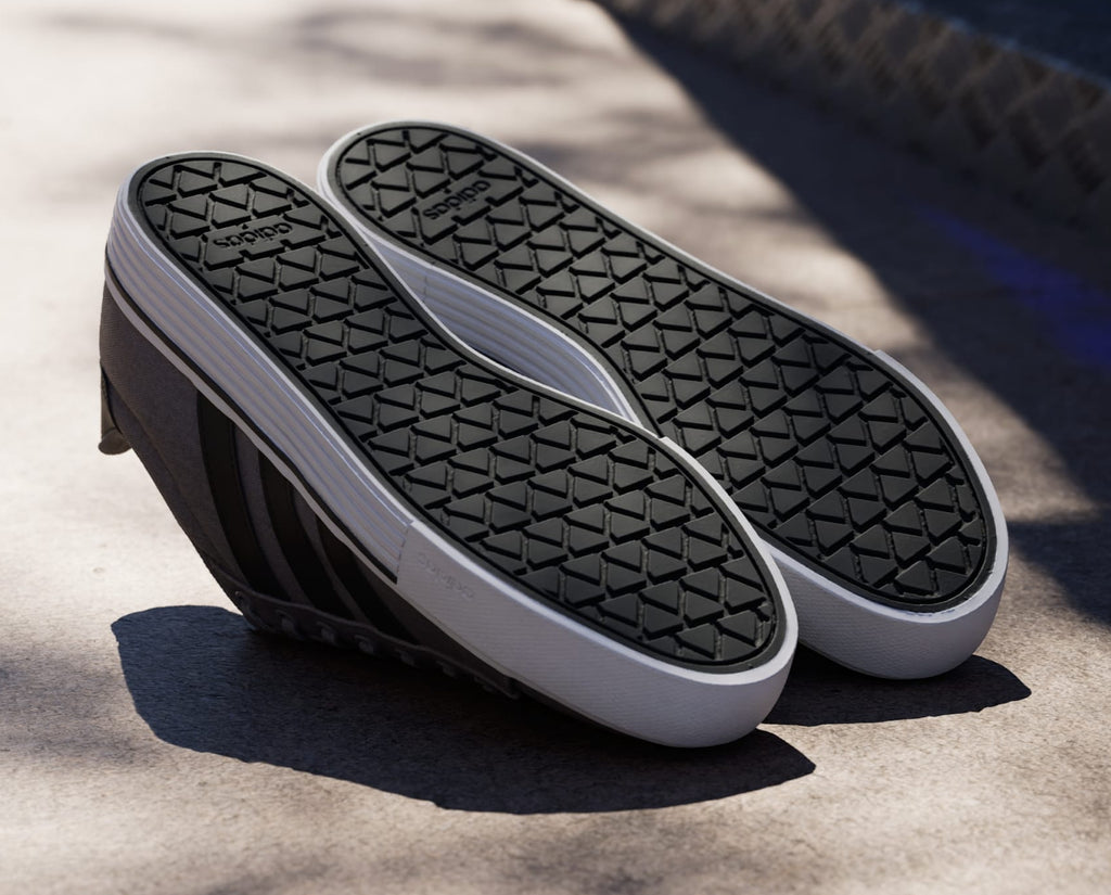[IF4493] MENS ADIDAS DAILY 4.0 'GREY CORE BLACK CLOUD WHITE'