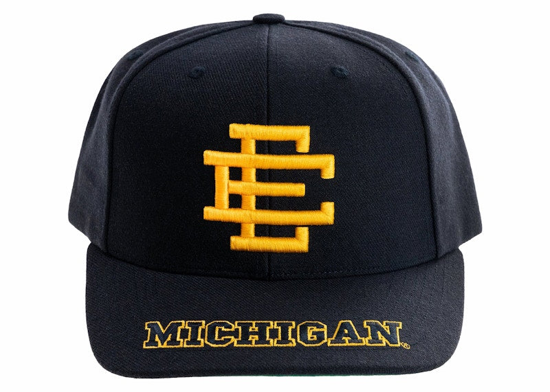 [CAUOMCOT-NAVMAZ-ADJ] MENS ERIC EMANUEL MLB EE COLLEGE MICHIGAN CAP SS24
