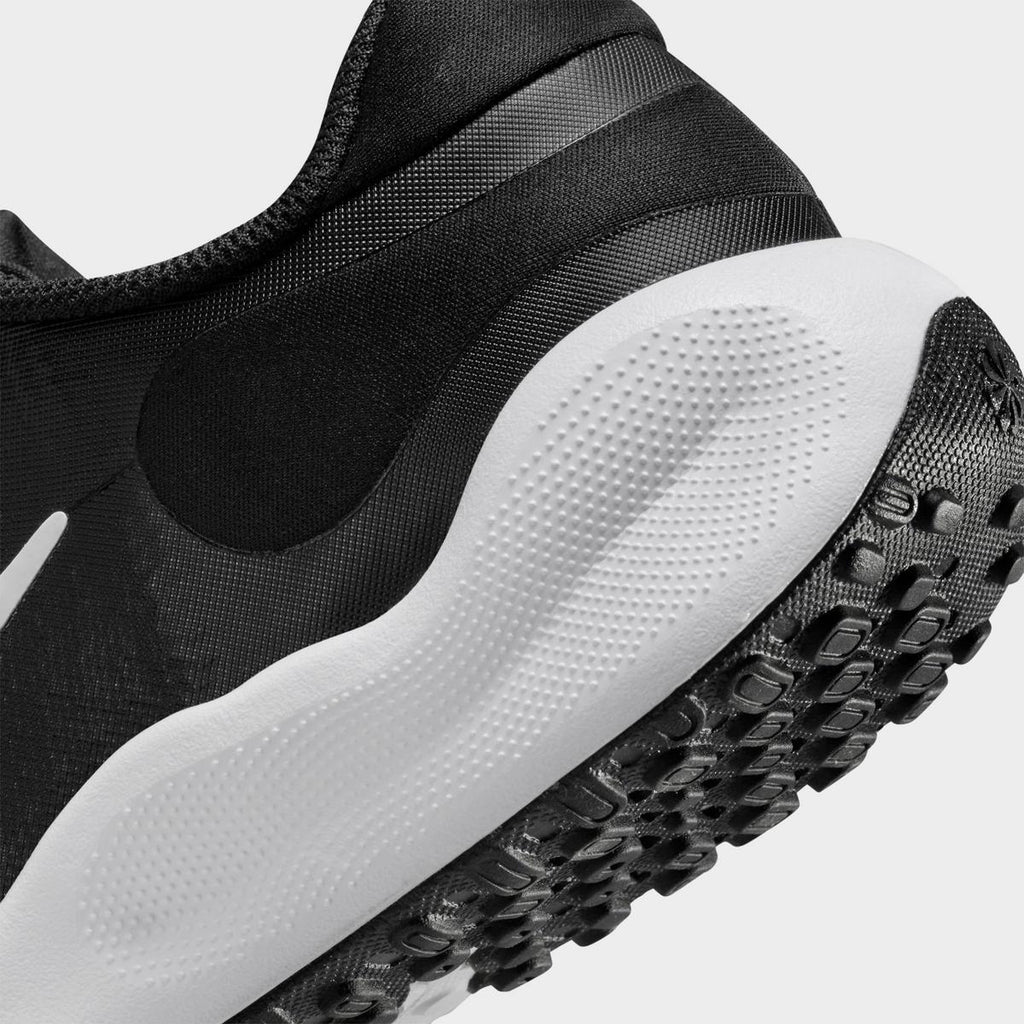 [FB7689-003] GRADE SCHOOL NIKE REVOLUTION 7 'BLACK WHITE'