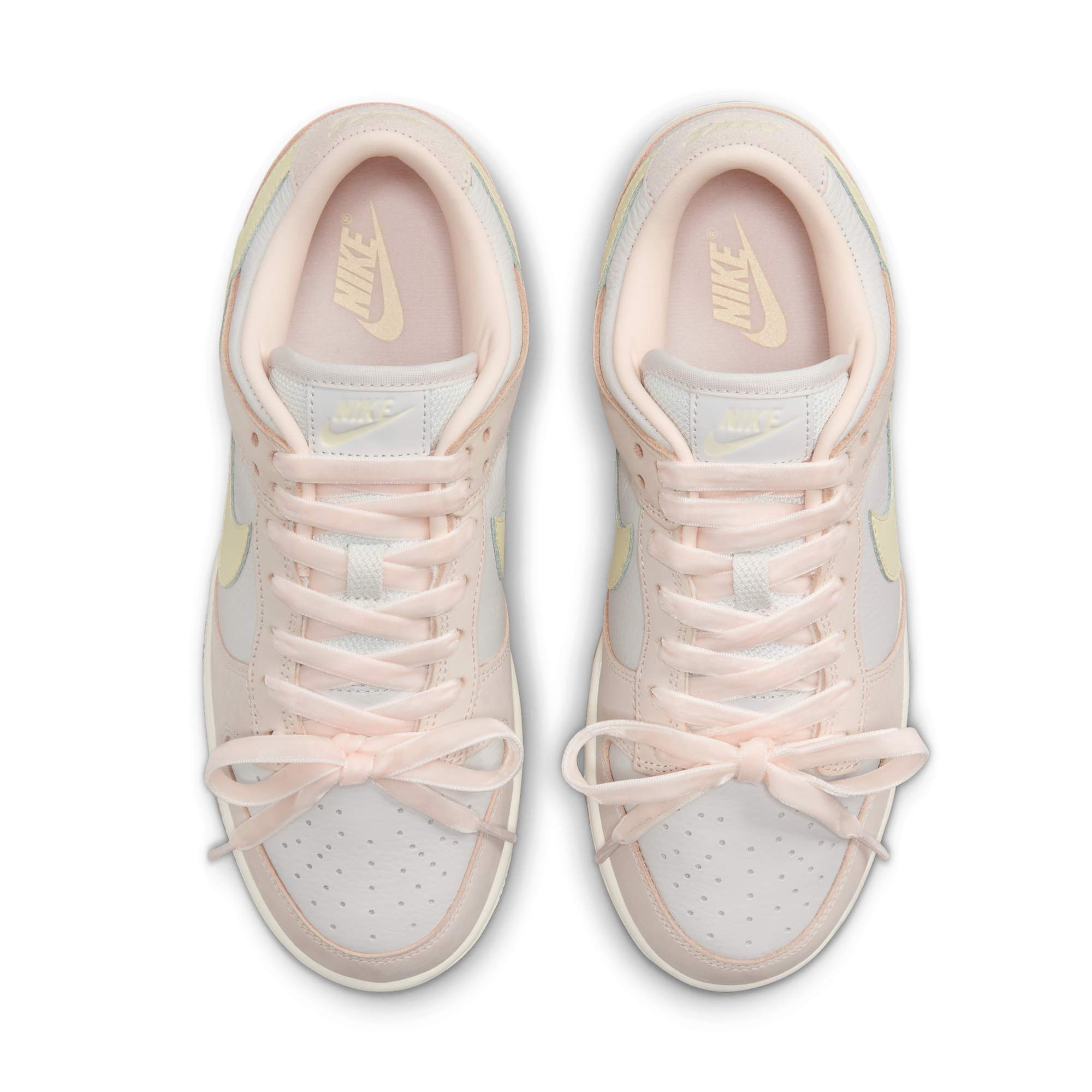[FB7910-601] WOMENS NIKE DUNK LOW PREMIUM