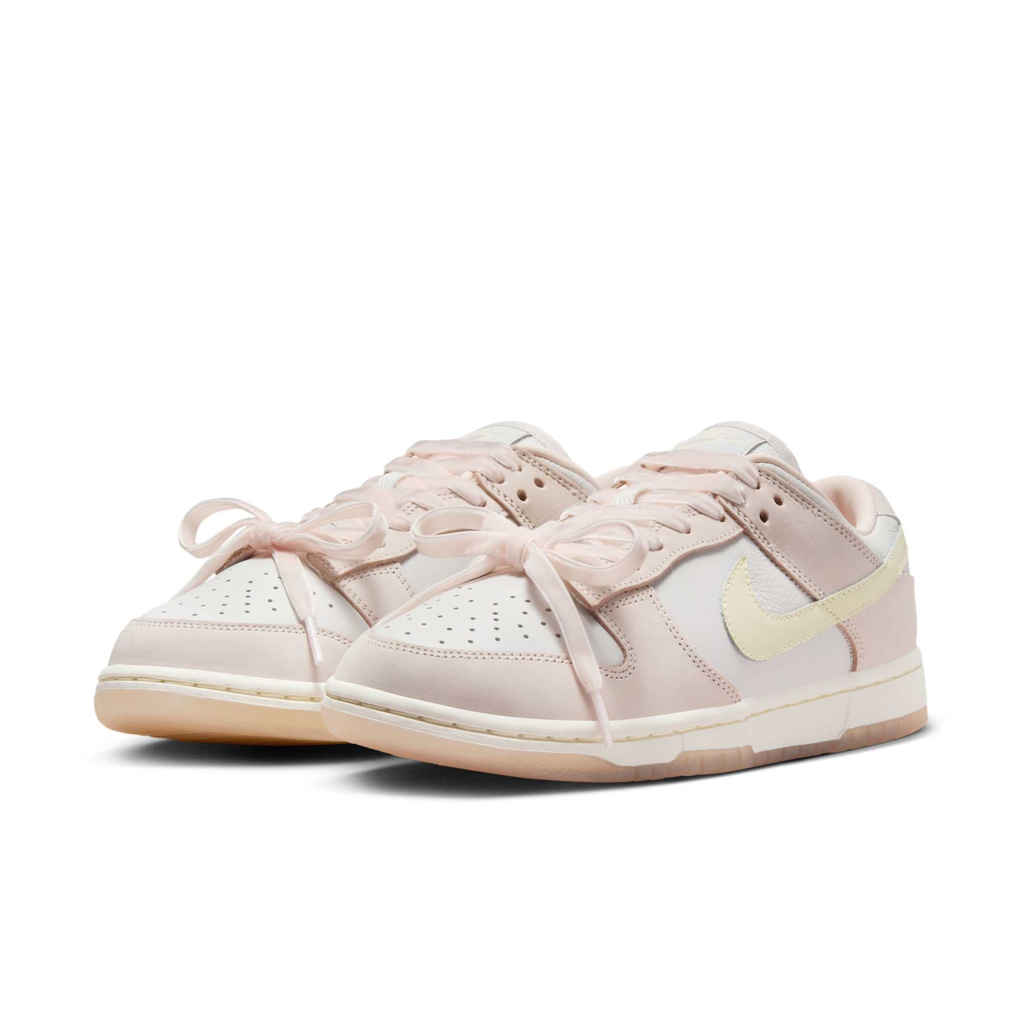 [FB7910-601] WOMENS NIKE DUNK LOW PREMIUM