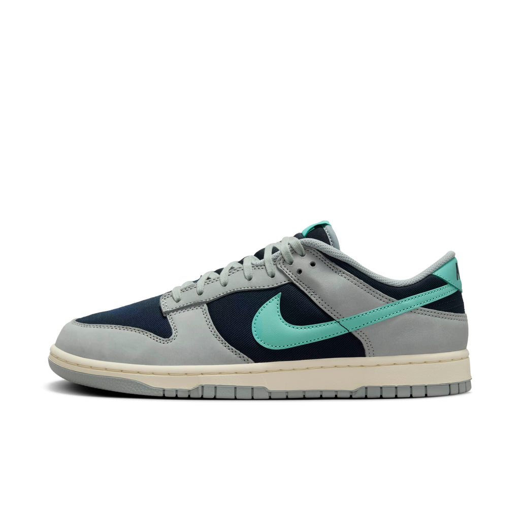 [FB8895-001] Mens Nike DUNK LOW RETRO PREMIUM