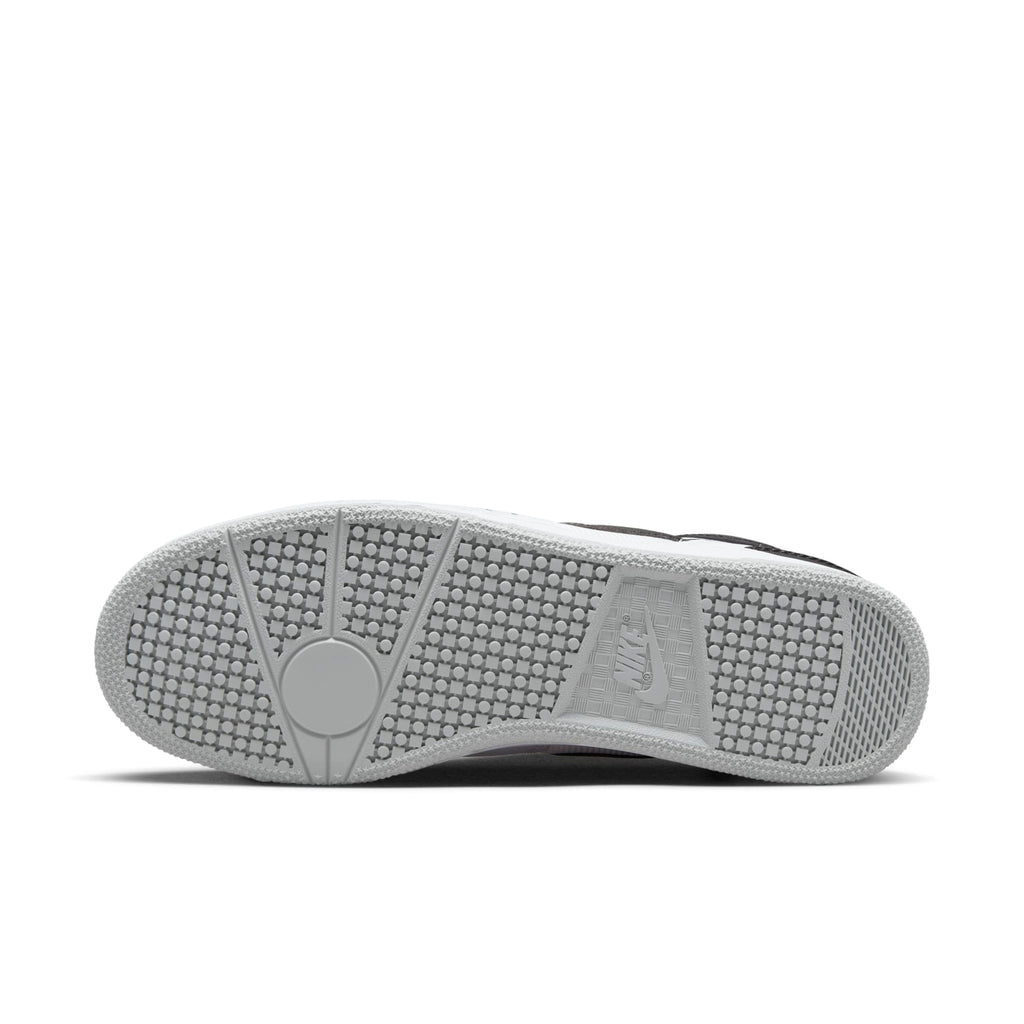 [FB8938-101] Mens Nike ATTACK