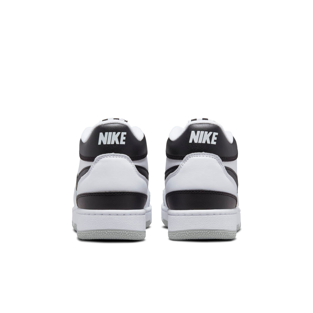 [FB8938-101] Mens Nike ATTACK