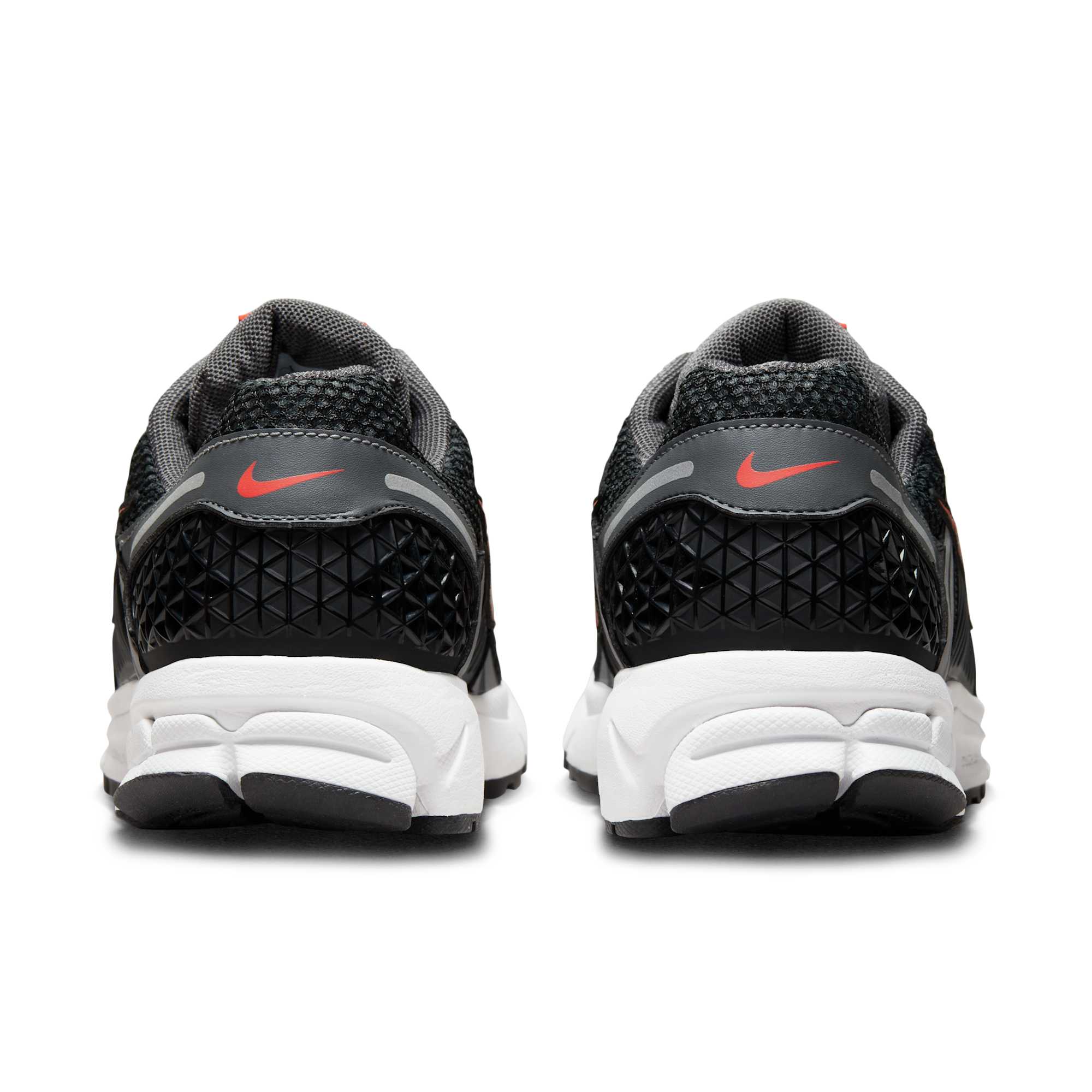 [FB9149-001] Mens Nike Zoom Vomero 5