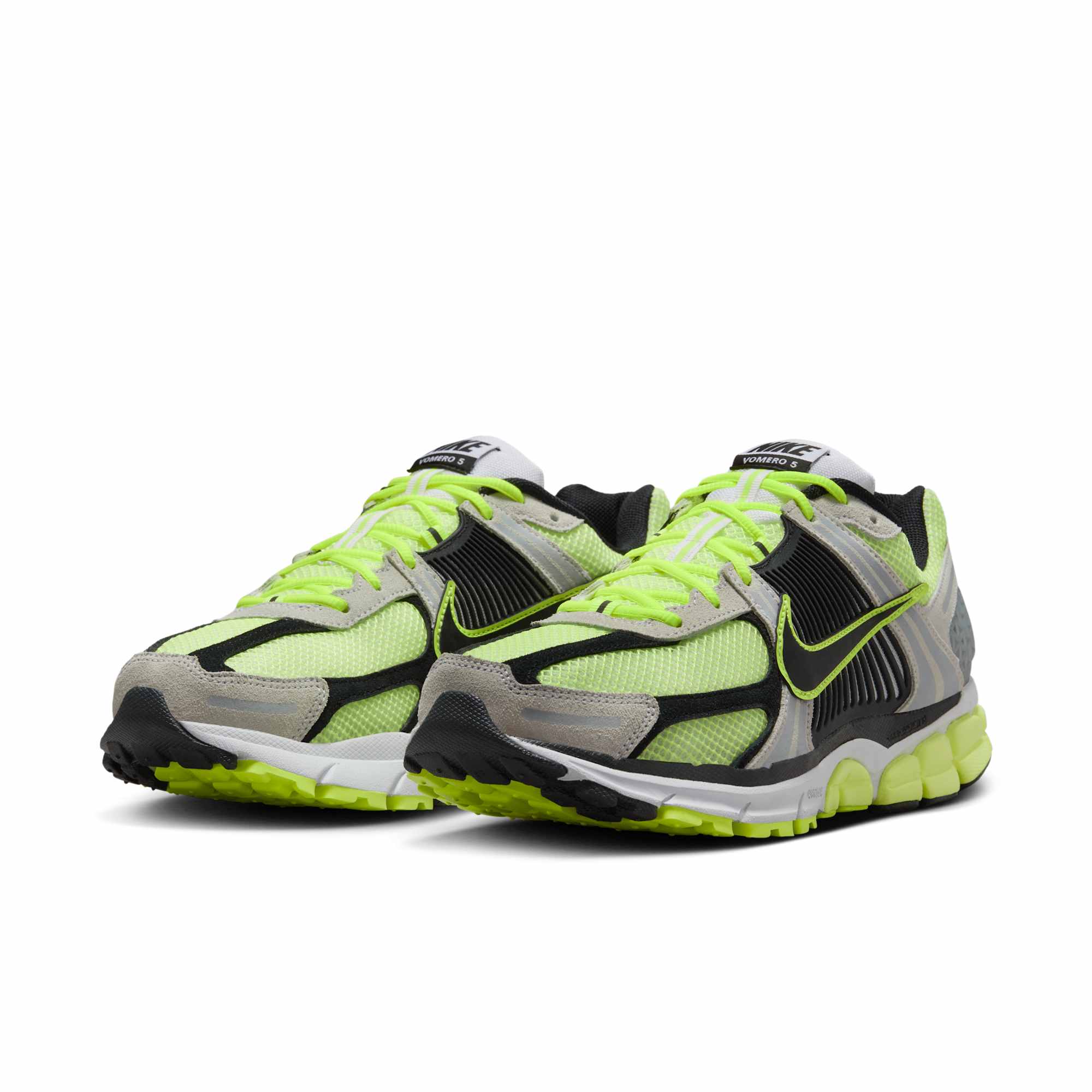 [FB9149-701] MENS NIKE ZOOM VOMERO 5