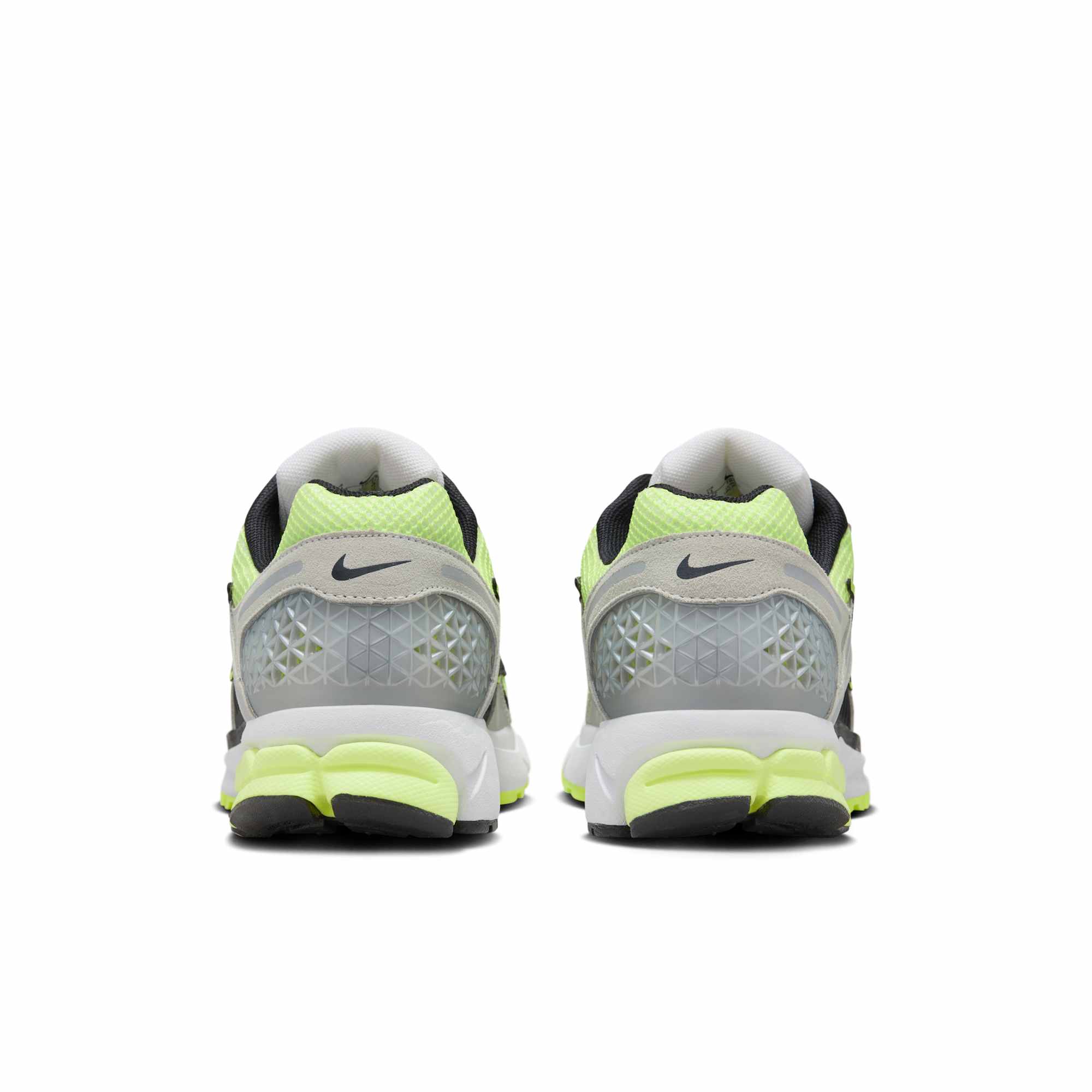 [FB9149-701] MENS NIKE ZOOM VOMERO 5