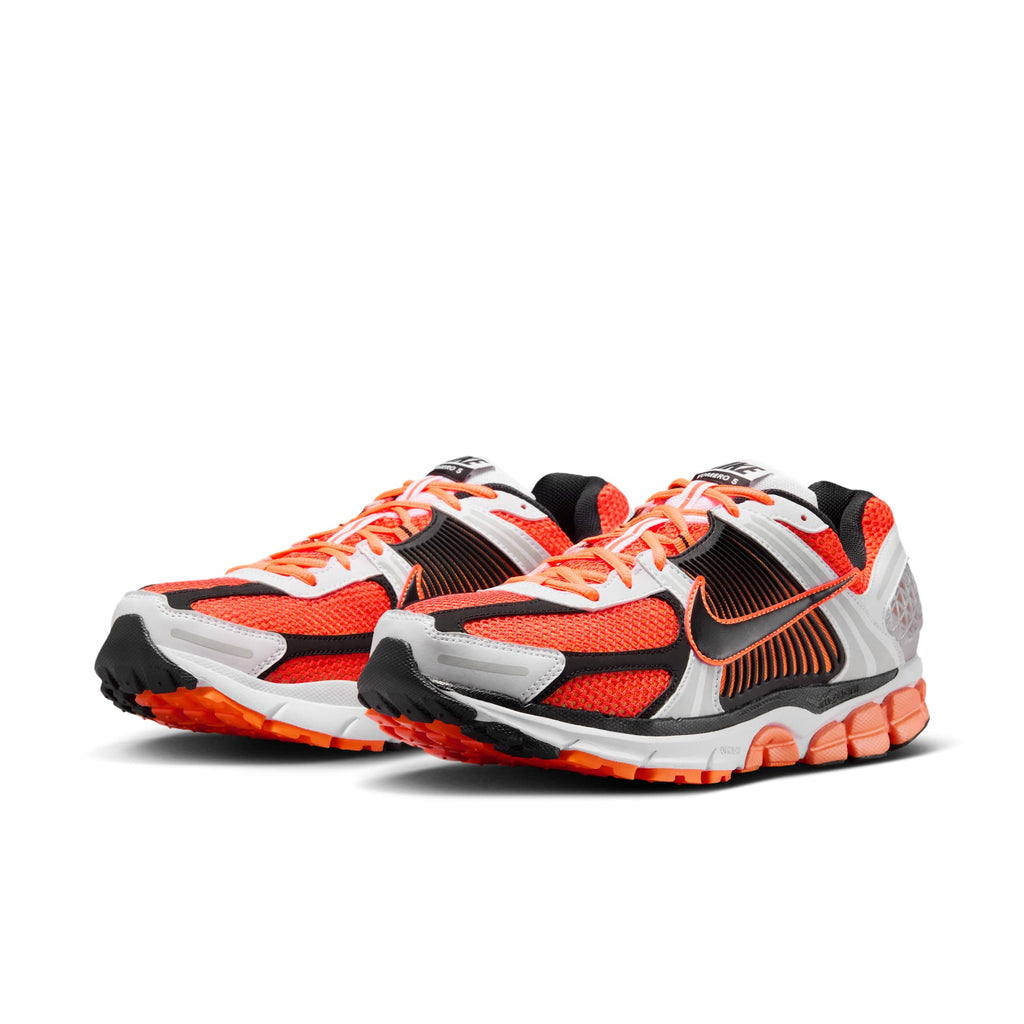 [FB9149-800] MENS NIKE ZOOM VOMERO 5