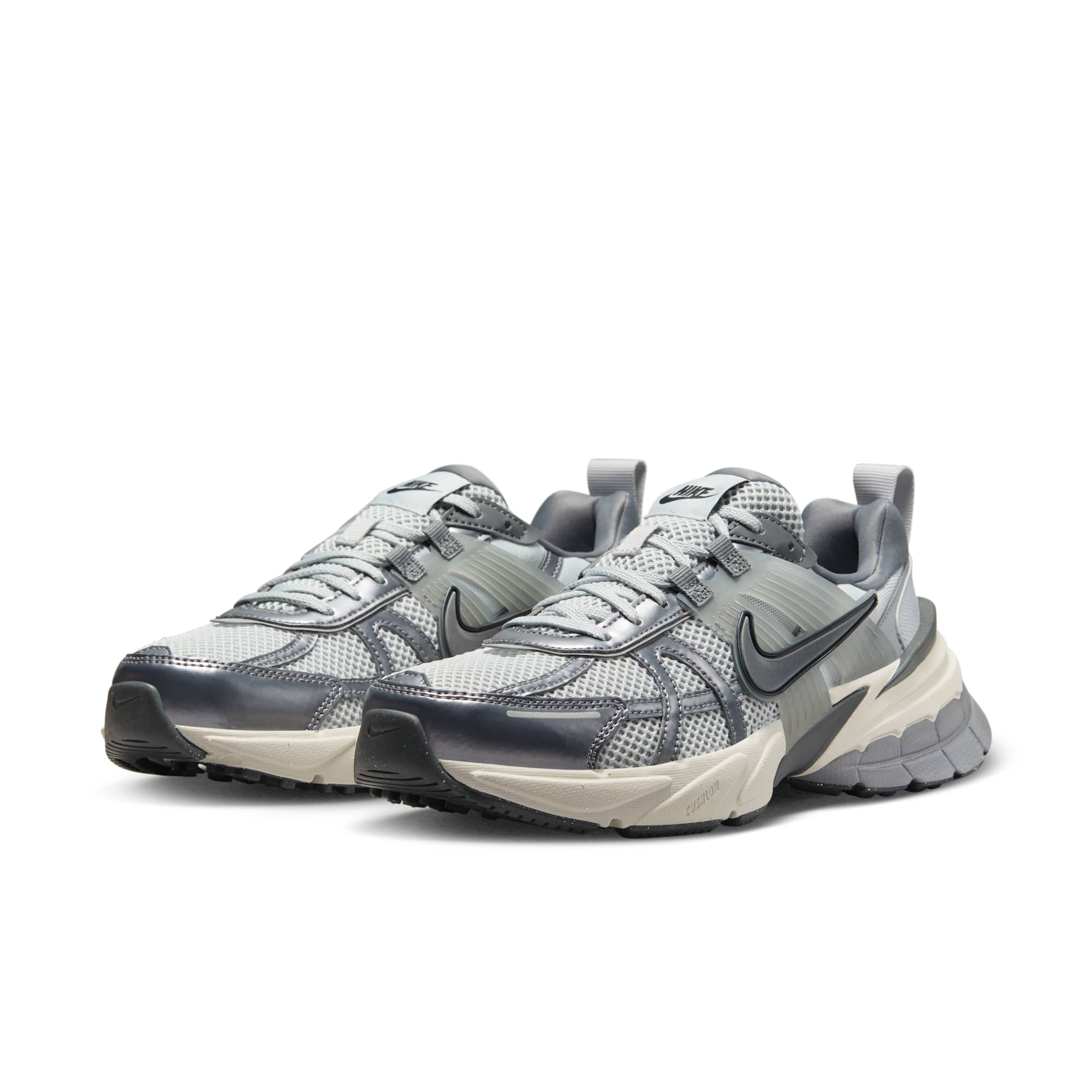 [FD0736-003] WOMENS NIKE V2K RUN